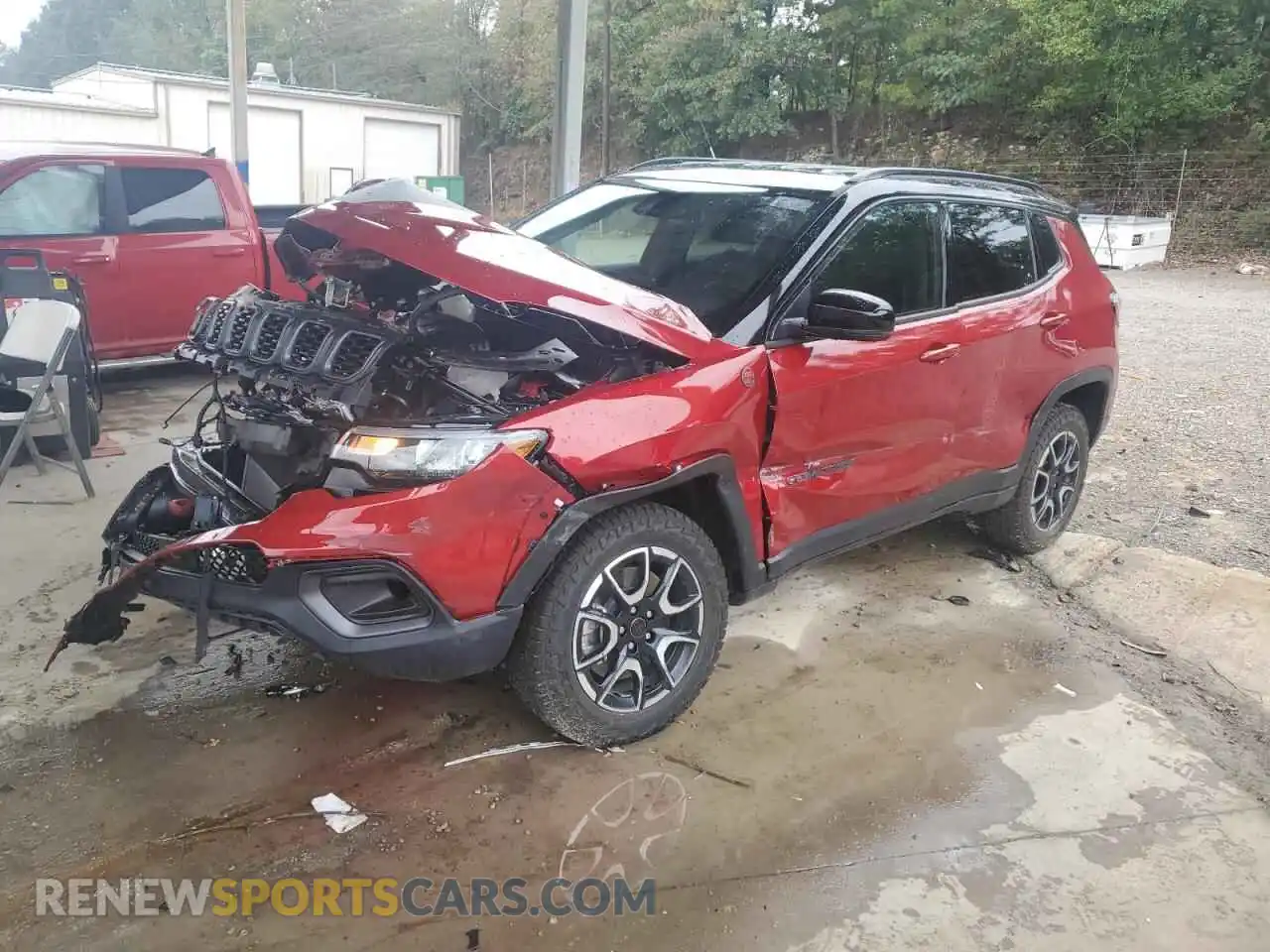 1 Photograph of a damaged car 3C4NJDDN4ST618850 JEEP COMPASS 2025