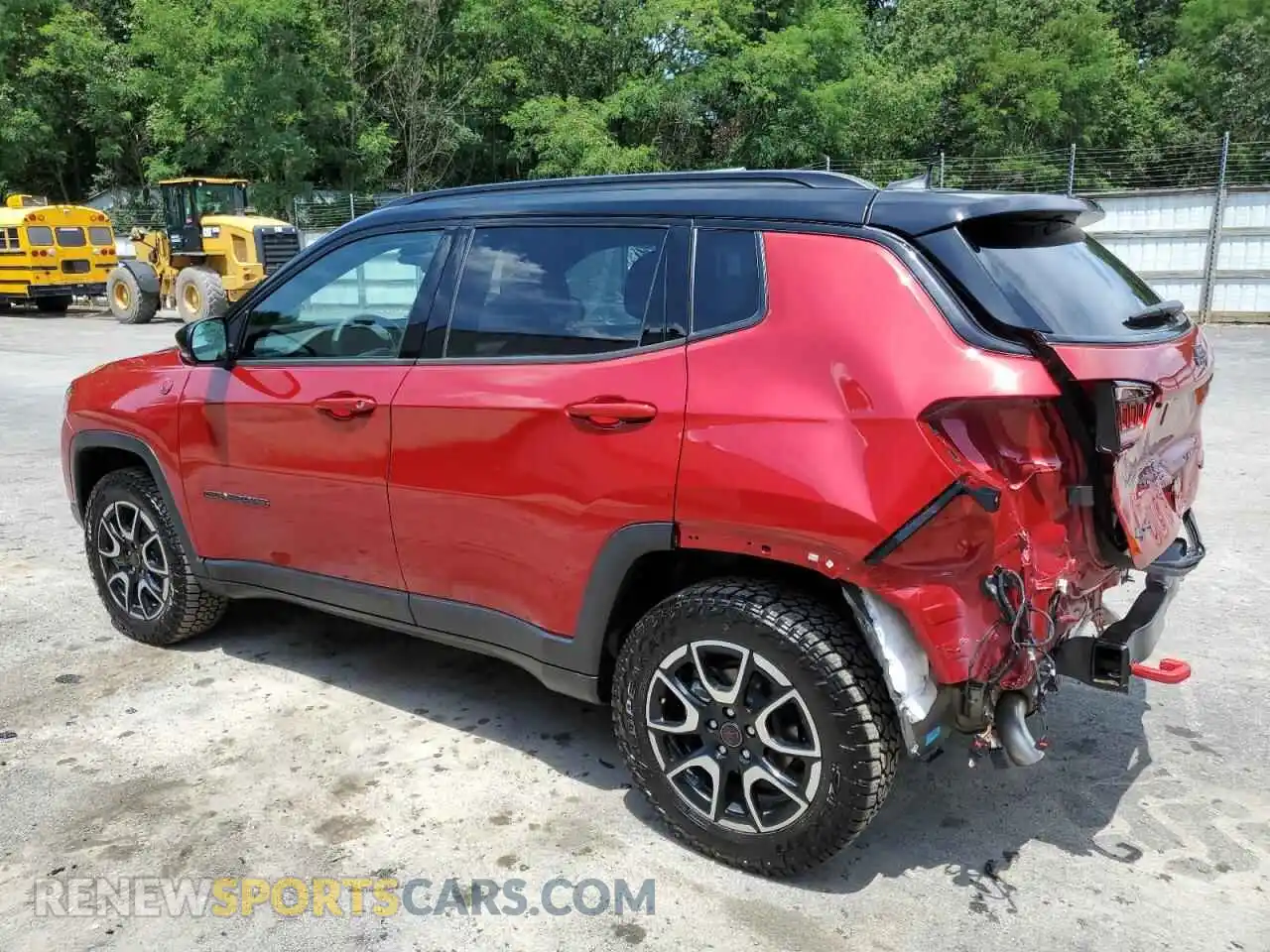 2 Photograph of a damaged car 3C4NJDDN5ST536674 JEEP COMPASS 2025