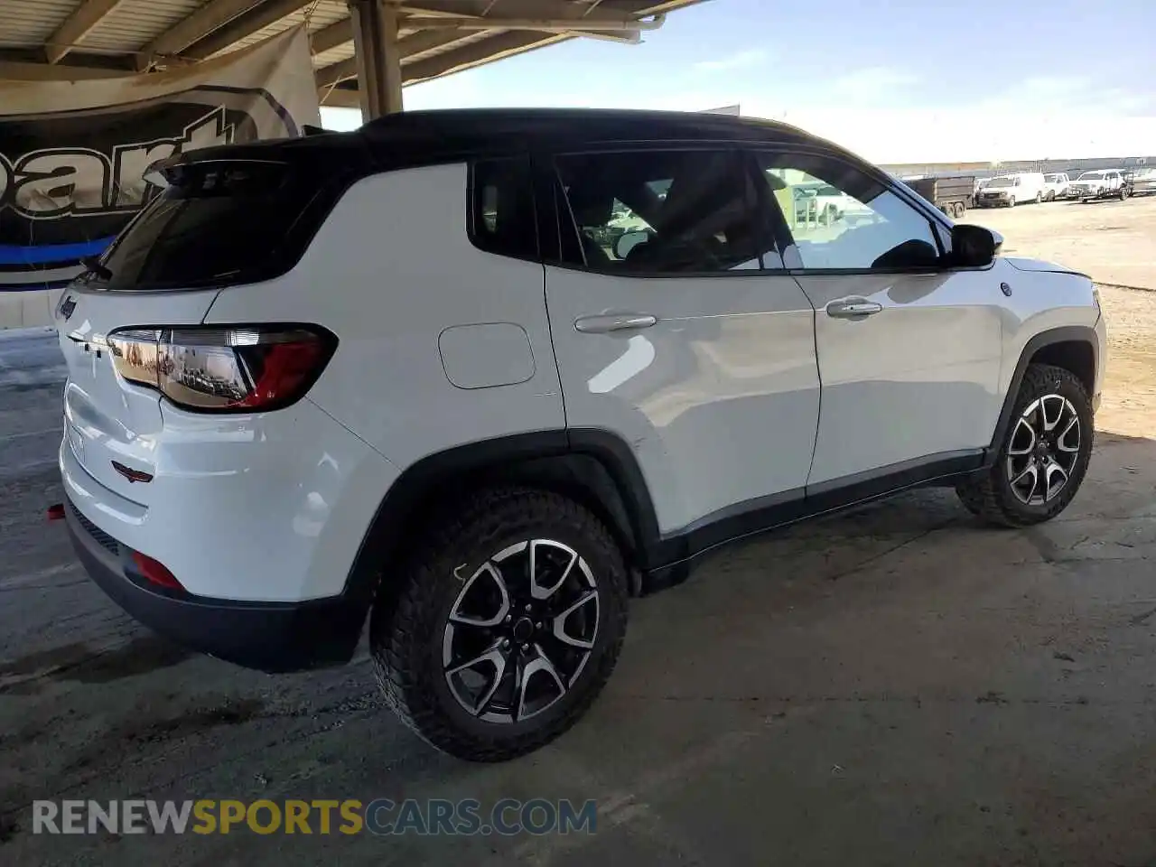 3 Фотография поврежденного автомобиля 3C4NJDDN6ST565794 JEEP COMPASS 2025