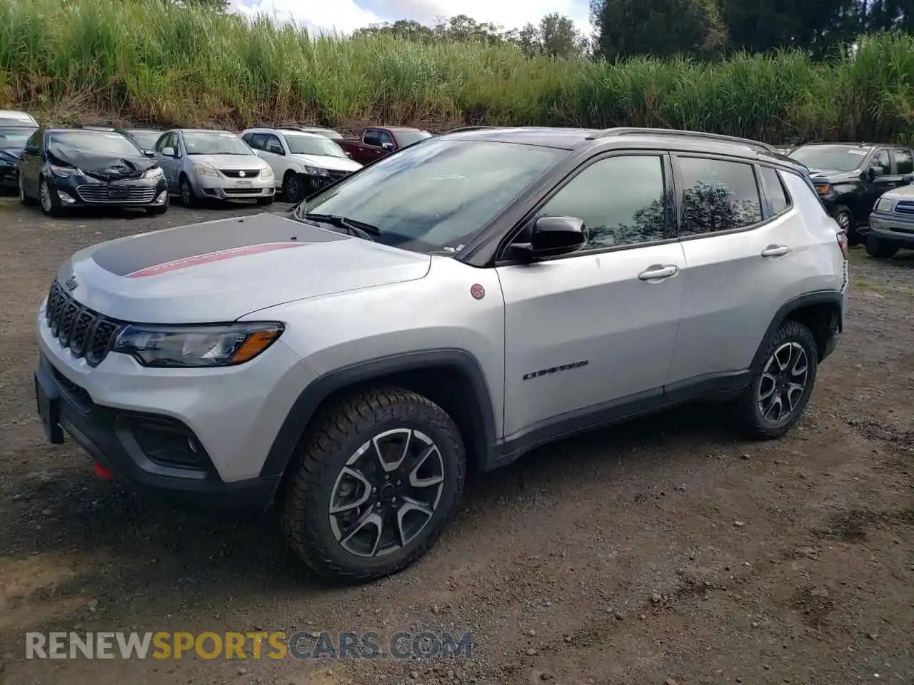 1 Photograph of a damaged car 3C4NJDDN7ST525370 JEEP COMPASS 2025