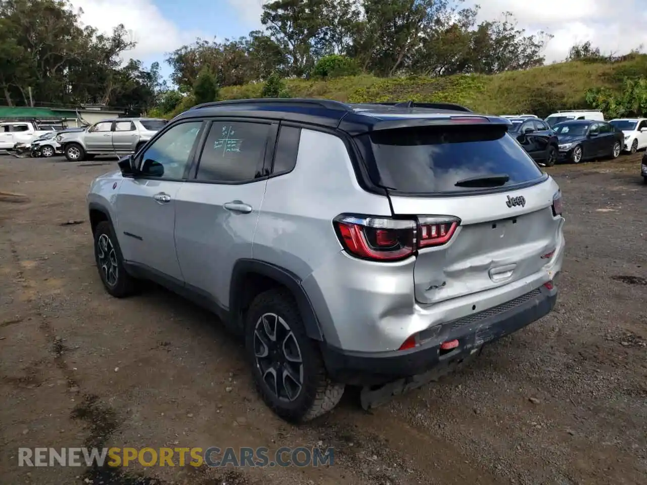 2 Photograph of a damaged car 3C4NJDDN7ST525370 JEEP COMPASS 2025