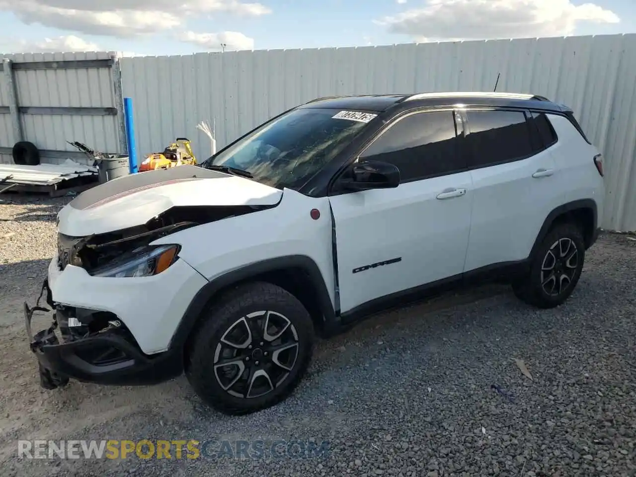 1 Photograph of a damaged car 3C4NJDDN8ST519027 JEEP COMPASS 2025