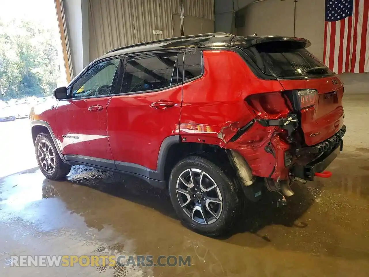 2 Photograph of a damaged car 3C4NJDDN8ST556854 JEEP COMPASS 2025