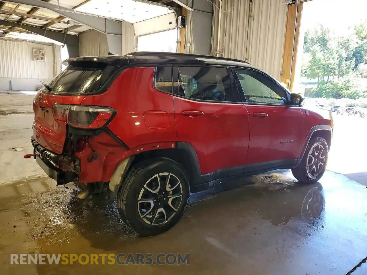 3 Photograph of a damaged car 3C4NJDDN8ST556854 JEEP COMPASS 2025