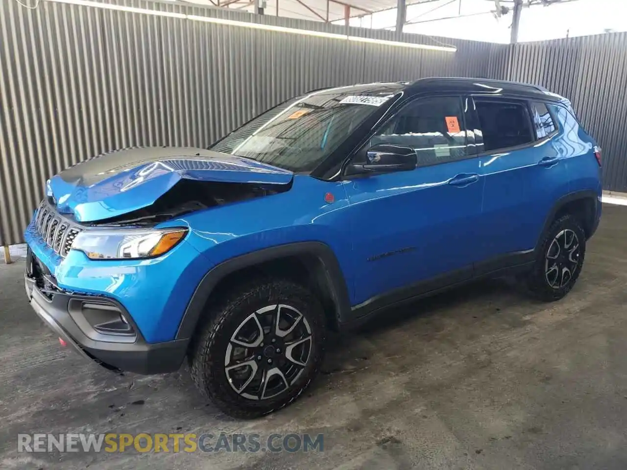1 Photograph of a damaged car 3C4NJDDN9ST536662 JEEP COMPASS 2025