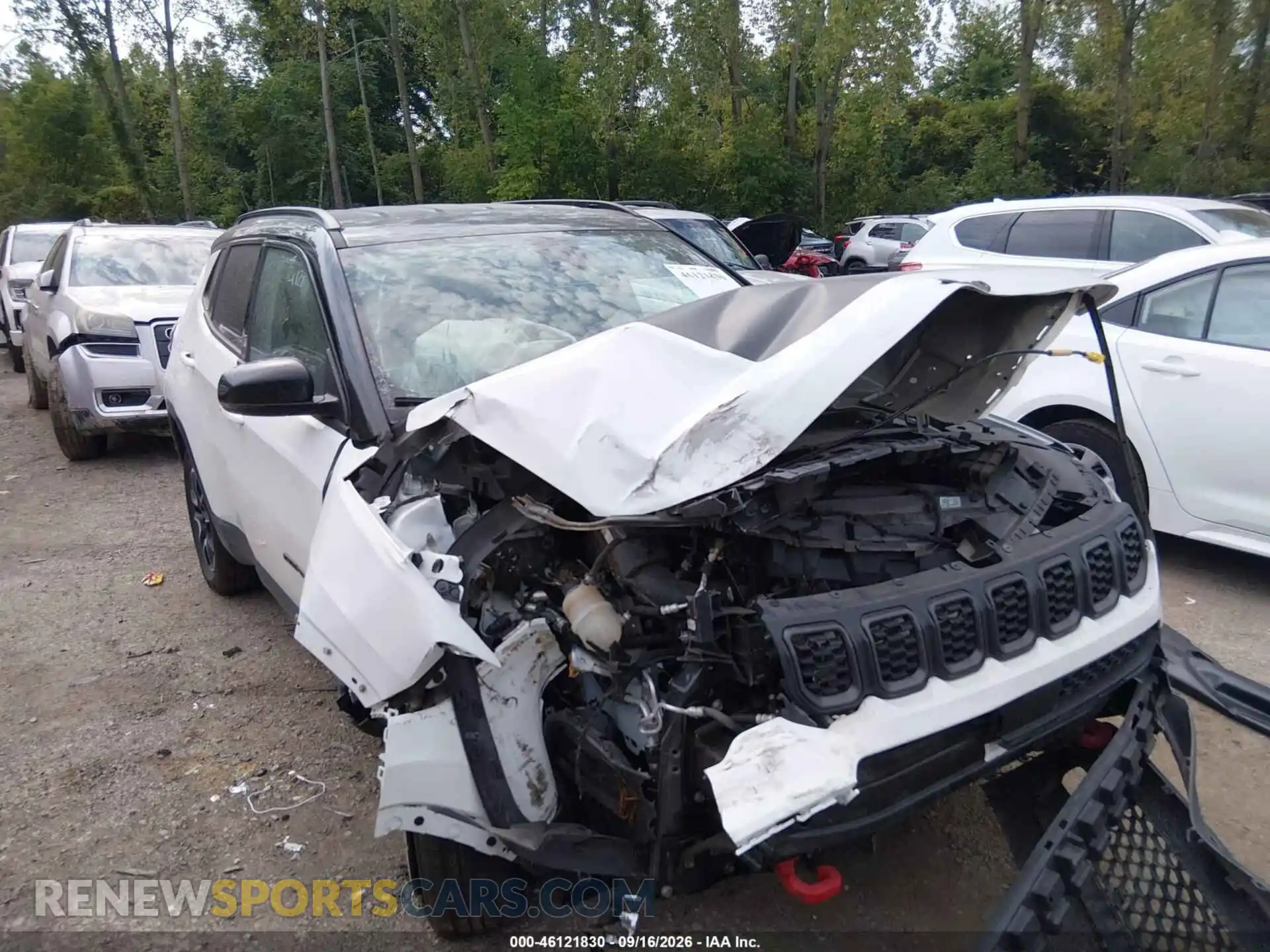 1 Photograph of a damaged car 3C4NJDDN9ST536919 JEEP COMPASS 2025