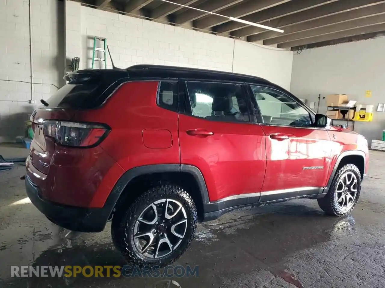 3 Photograph of a damaged car 3C4NJDDNXST523628 JEEP COMPASS 2025
