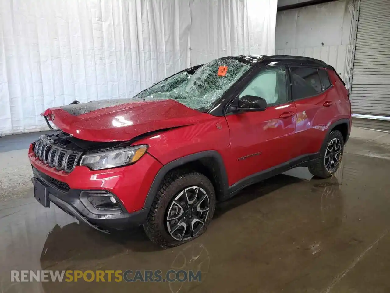 1 Photograph of a damaged car 3C4NJDDNXST584042 JEEP COMPASS 2025