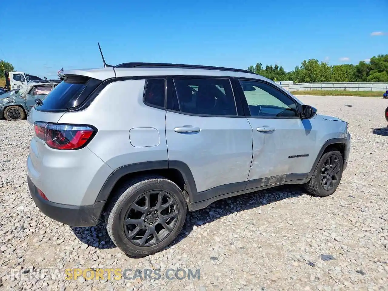 3 Photograph of a damaged car 3C4NJDBN1TT163850 JEEP COMPASS 2026