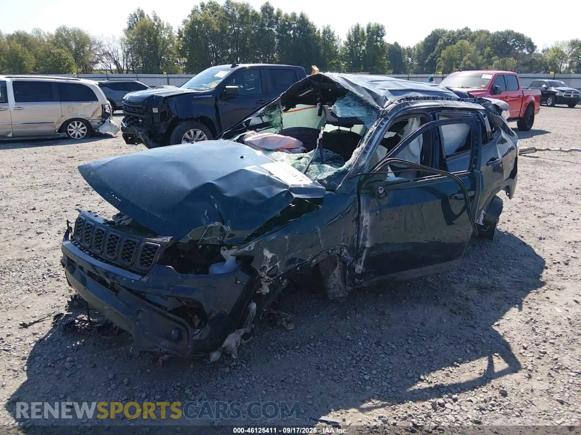 2 fotografías del automóvil dañado 3C4NJDBN2TT277386 JEEP COMPASS 2026