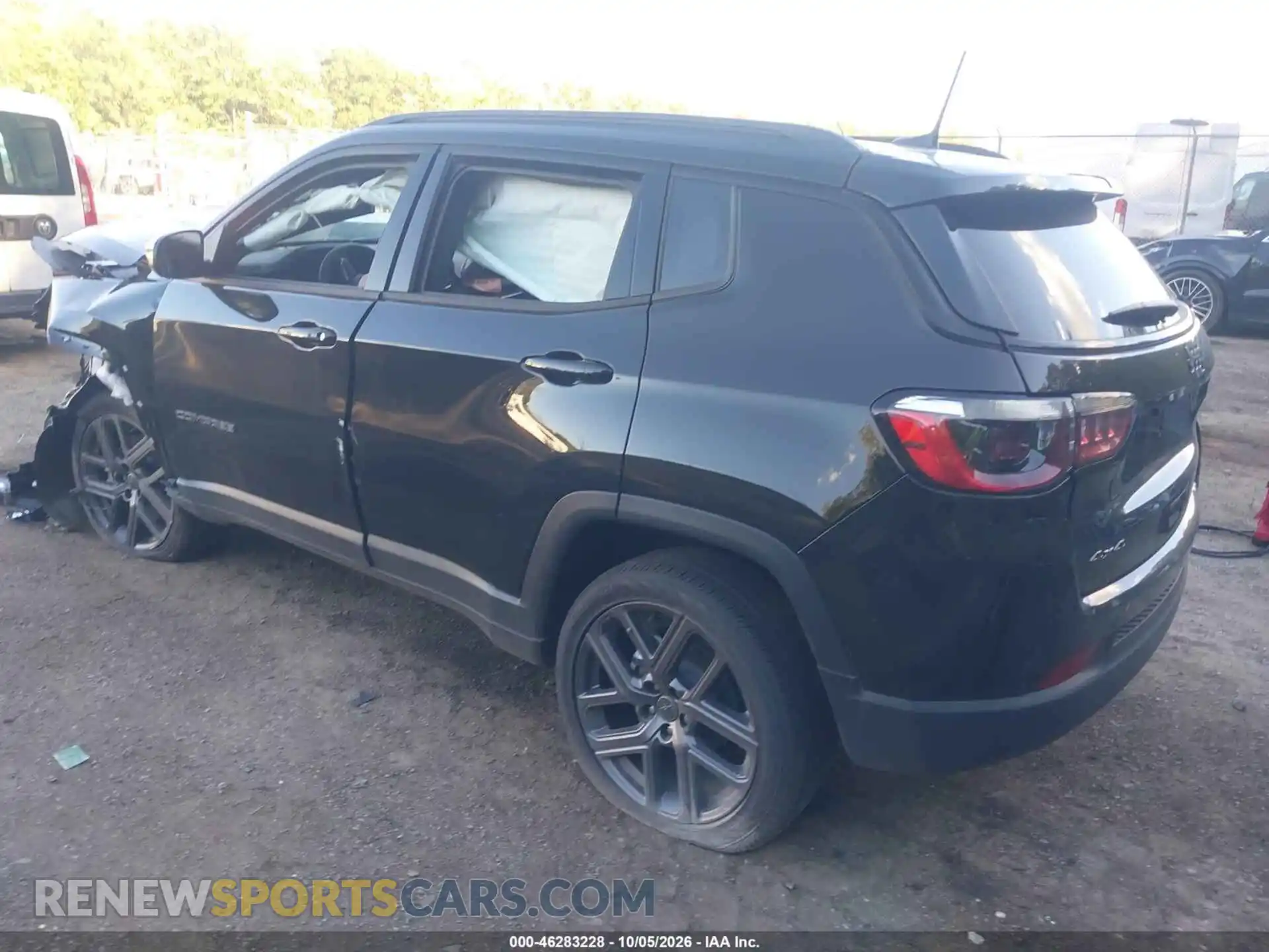 3 Фотография поврежденного автомобиля 3C4NJDBN4TT201622 JEEP COMPASS 2026
