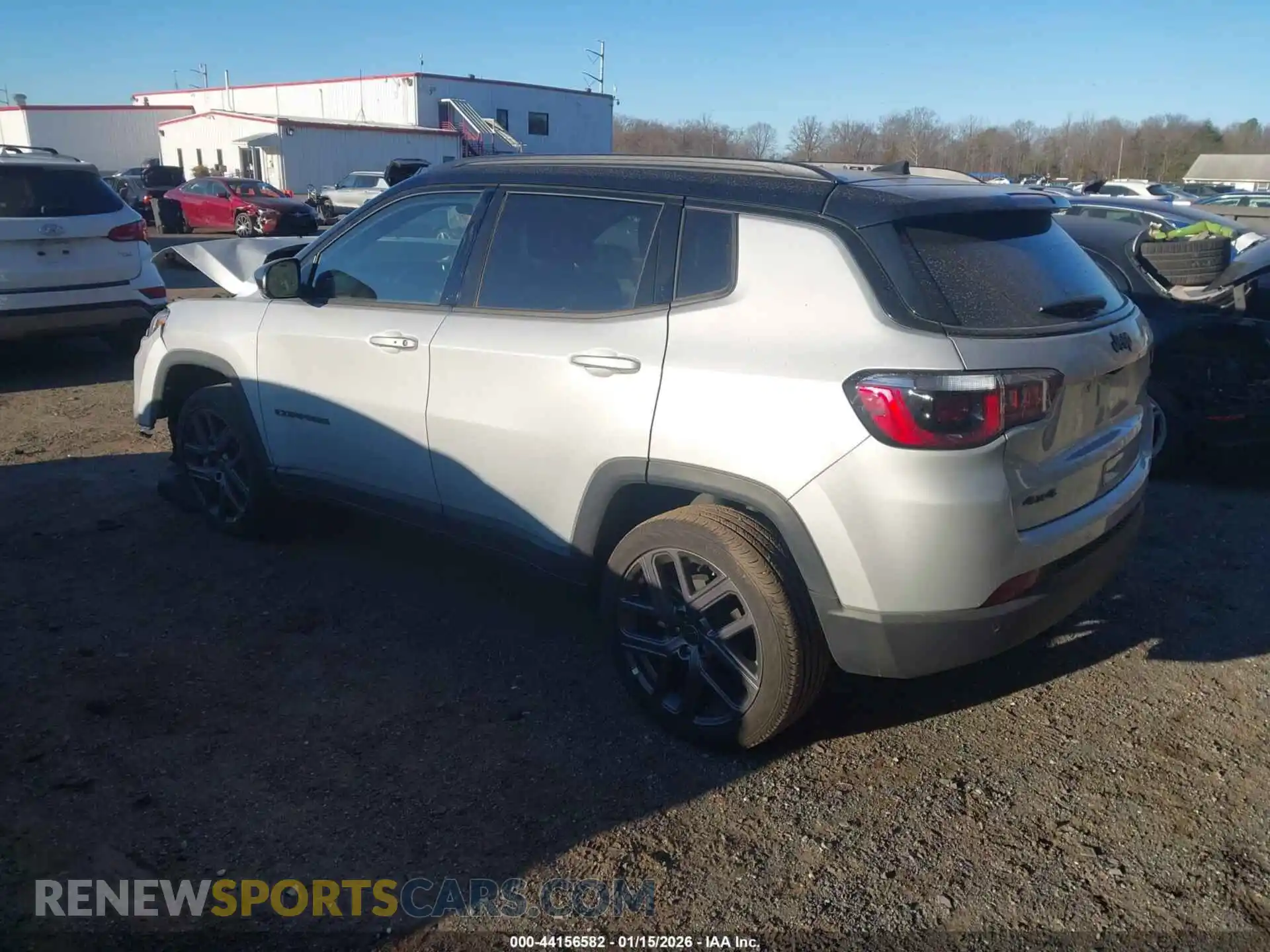 3 Фотография поврежденного автомобиля 3C4NJDCN7TT188427 JEEP COMPASS 2026