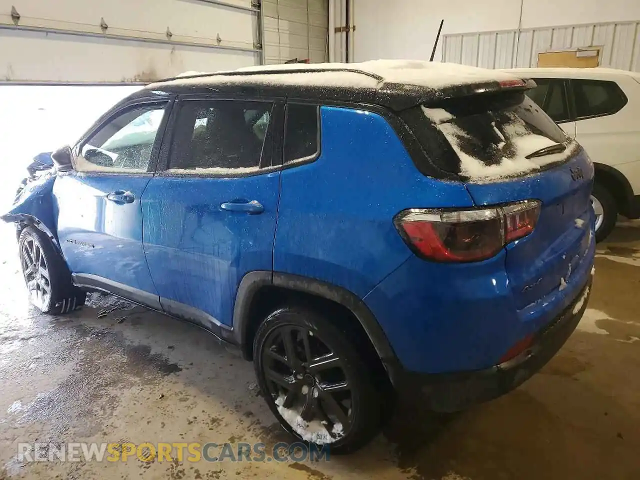 2 Photograph of a damaged car 3C4NJDCN9TT187781 JEEP COMPASS 2026