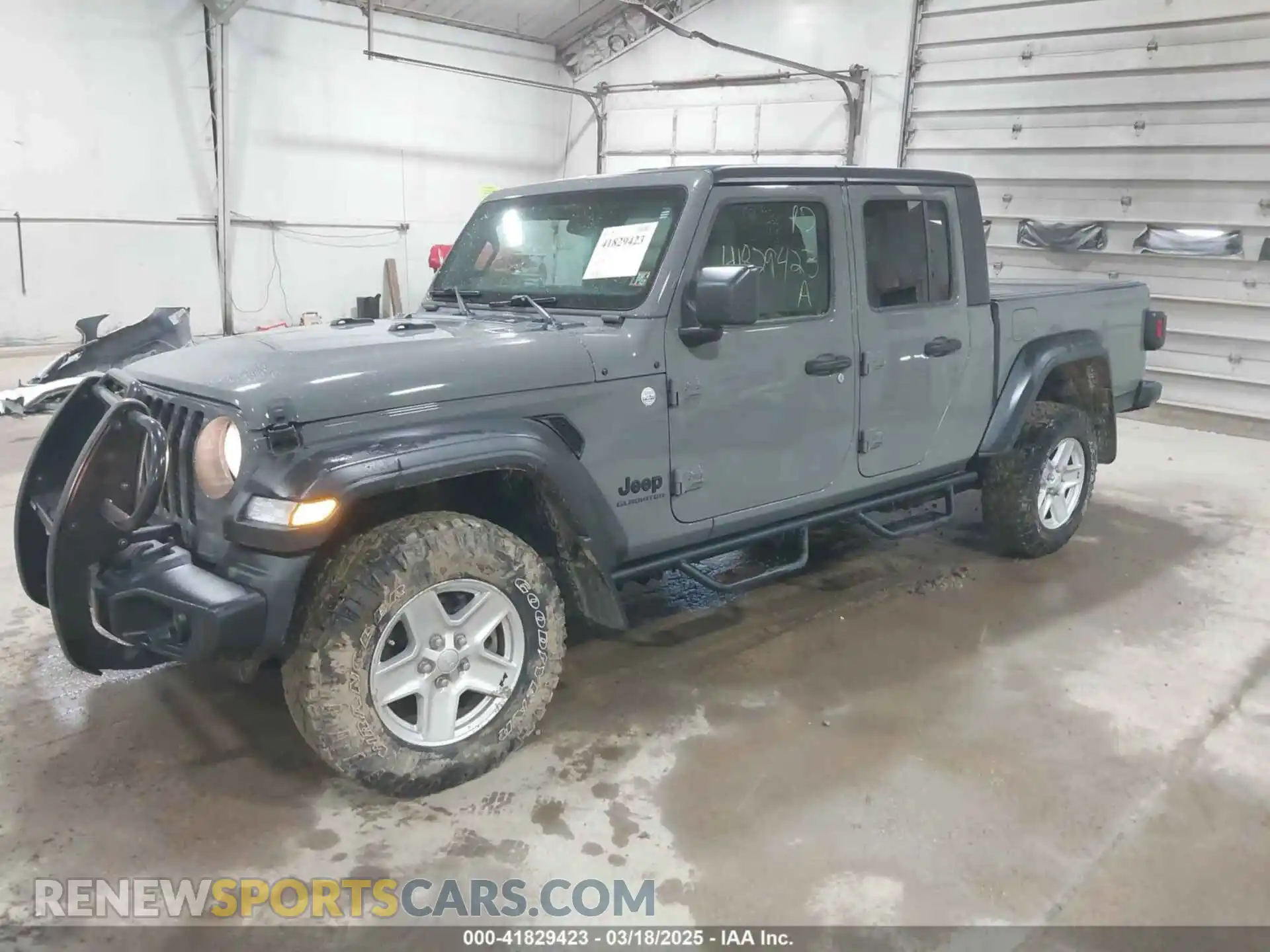 2 Photograph of a damaged car 1C6HJTAG4LL143864 JEEP GLADIATOR 2020