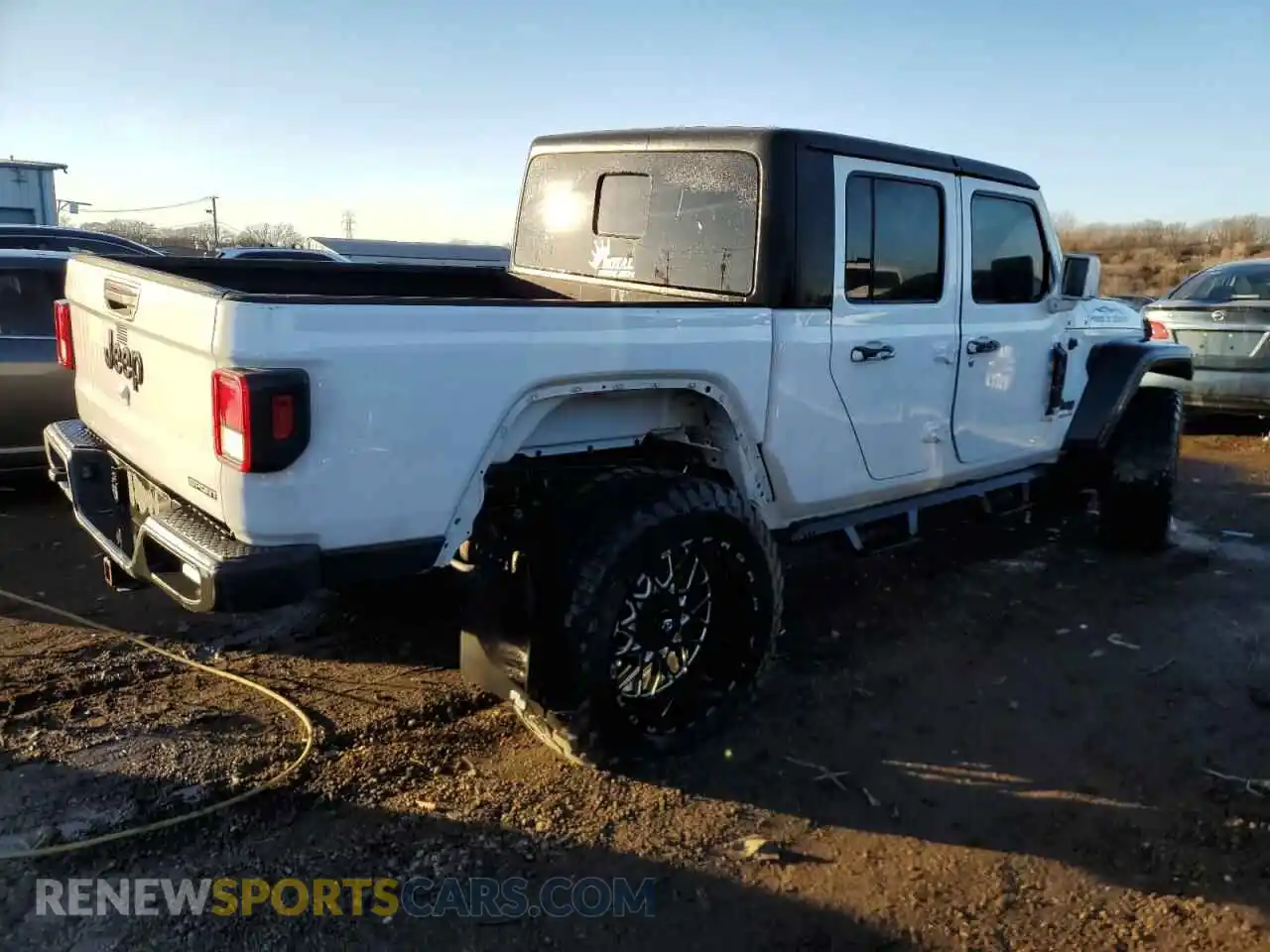 3 Photograph of a damaged car 1C6HJTAG8LL182148 JEEP GLADIATOR 2020