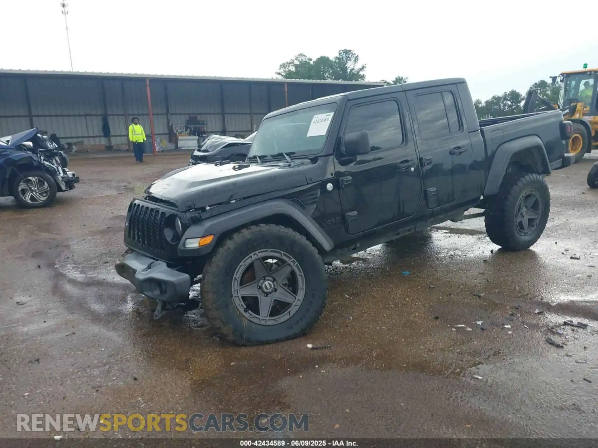 2 Photograph of a damaged car 1C6HJTAGXLL148924 JEEP GLADIATOR 2020