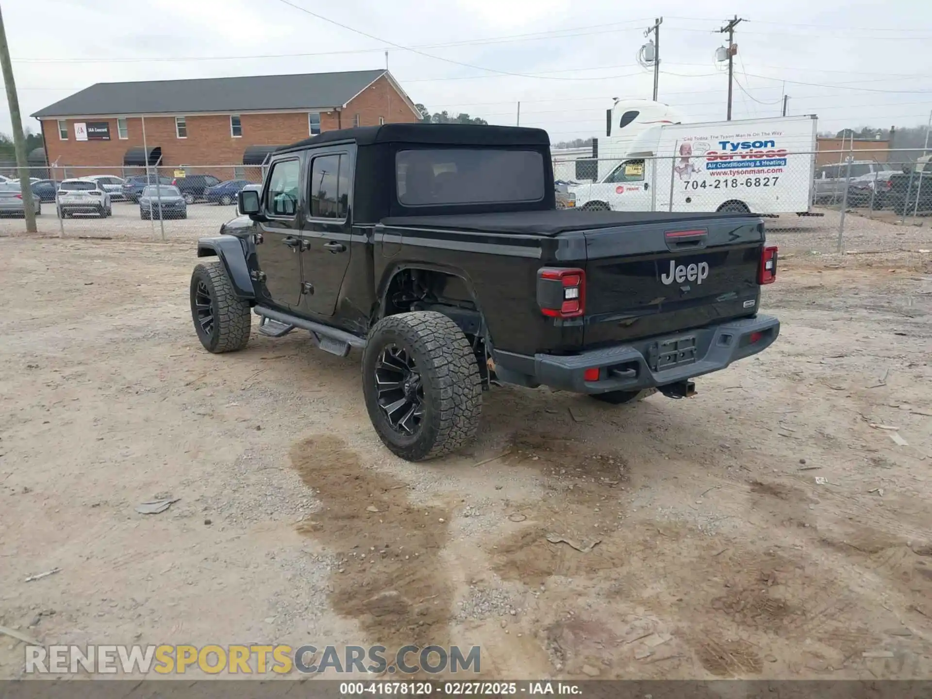 3 Photograph of a damaged car 1C6HJTFG2LL156105 JEEP GLADIATOR 2020