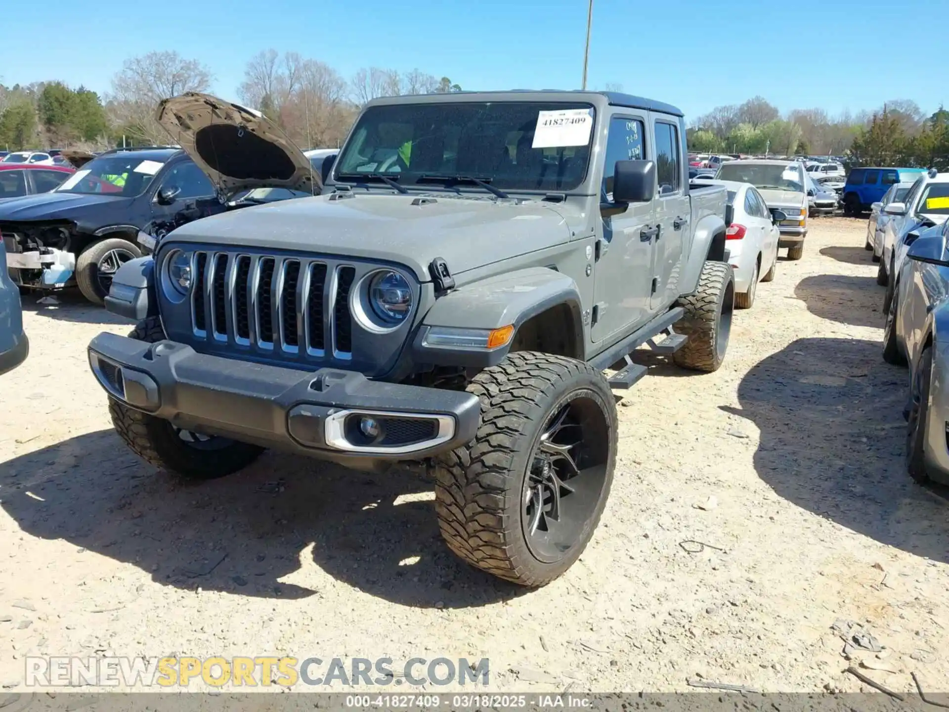 2 Photograph of a damaged car 1C6HJTFG4LL143369 JEEP GLADIATOR 2020