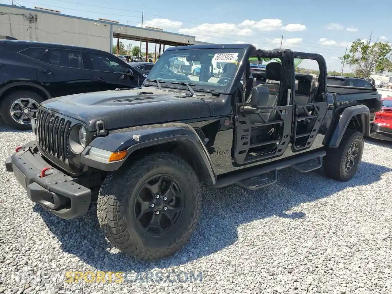 1 Photograph of a damaged car 1C6JJTBG3LL117899 JEEP GLADIATOR 2020