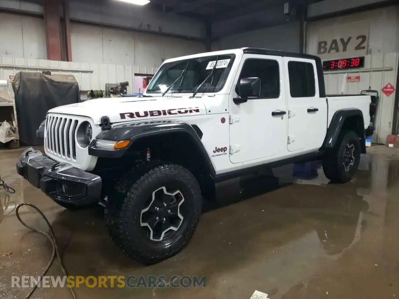 1 Photograph of a damaged car 1C6JJTBGXLL138992 JEEP GLADIATOR 2020