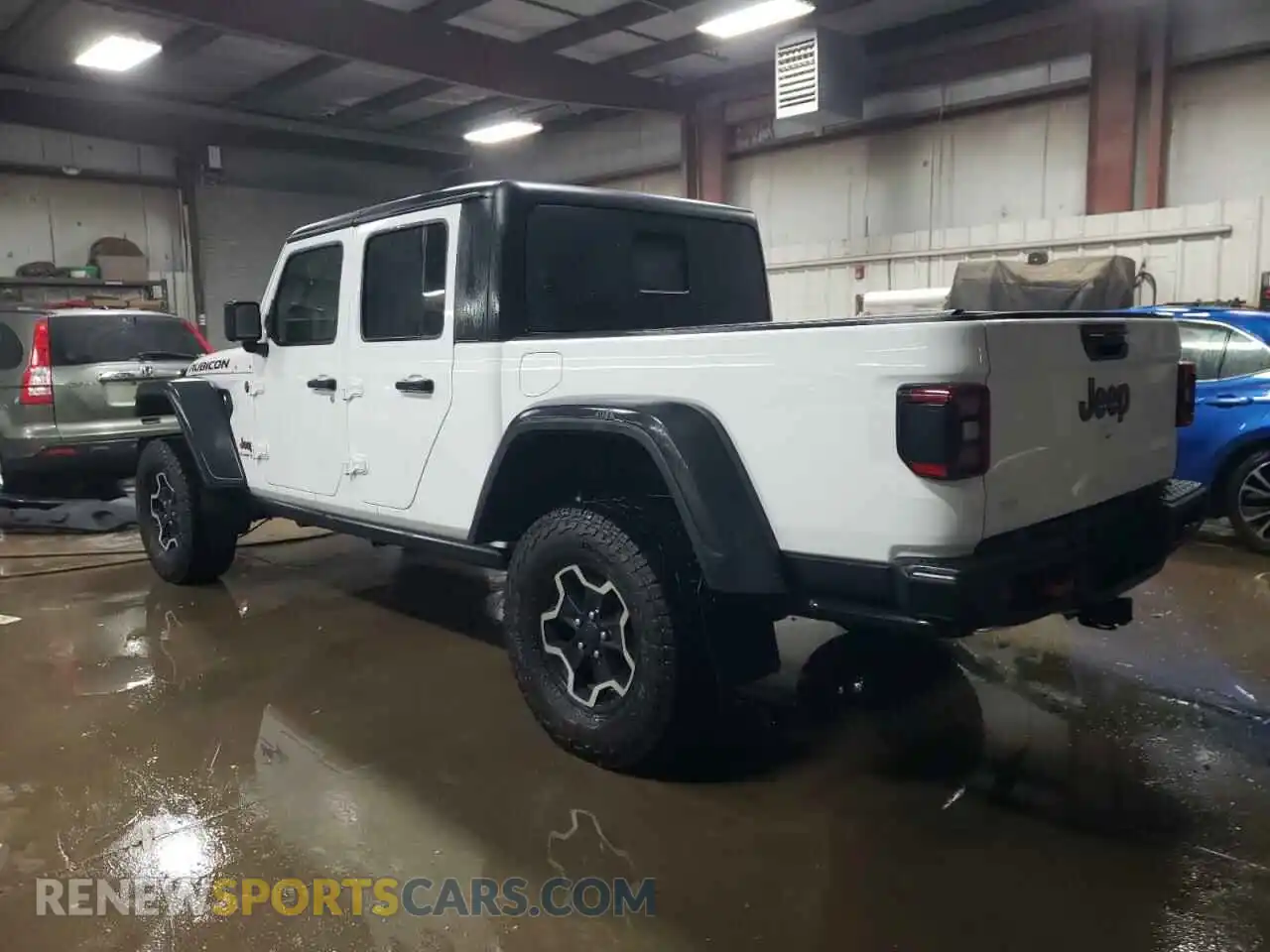 2 Photograph of a damaged car 1C6JJTBGXLL138992 JEEP GLADIATOR 2020