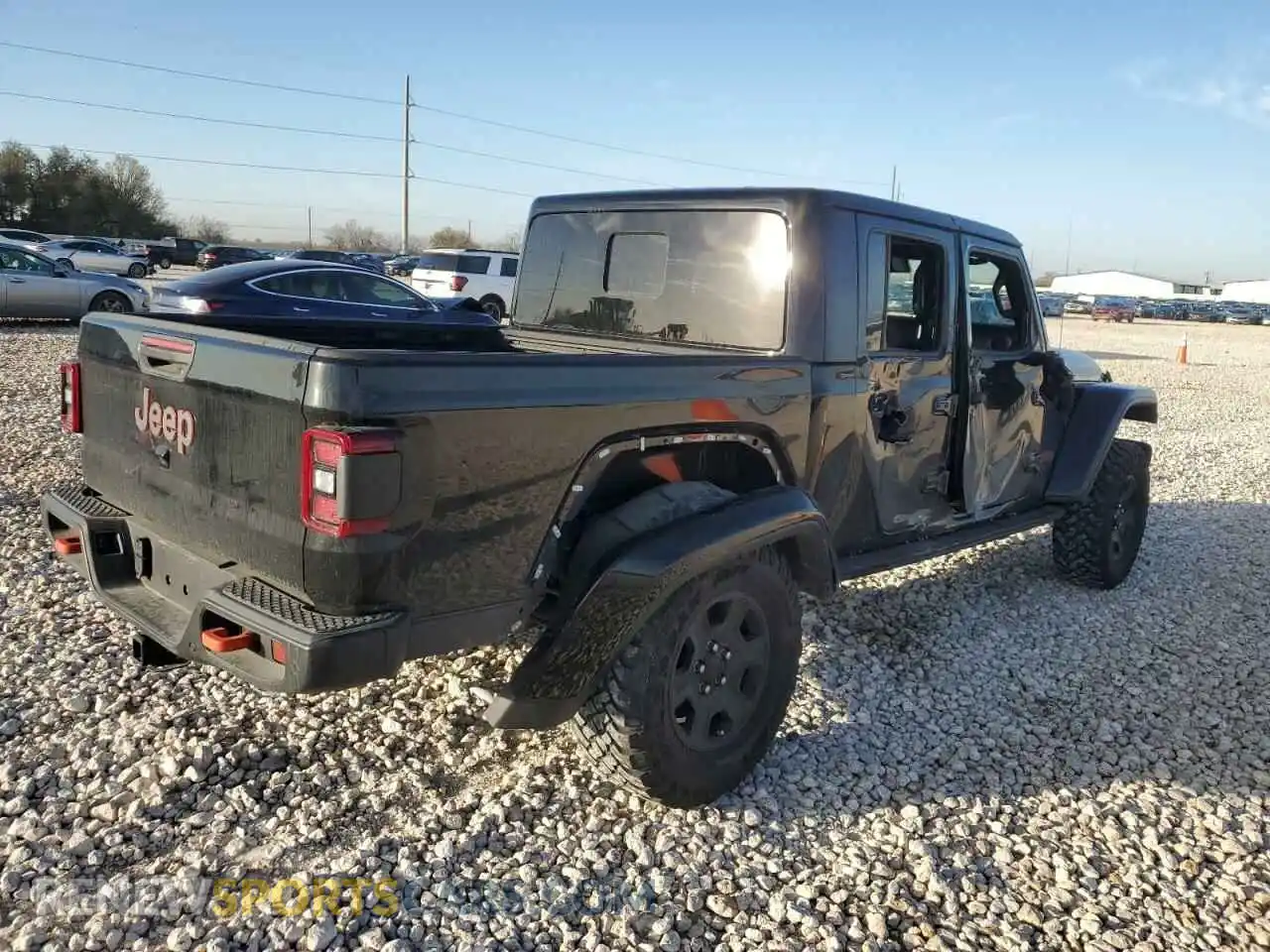 3 Photograph of a damaged car 1C6JJTEG9LL205738 JEEP GLADIATOR 2020