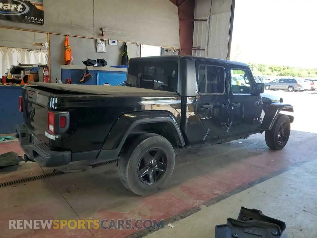 3 Фотография поврежденного автомобиля 1C6HJTAG1ML542877 JEEP GLADIATOR 2021