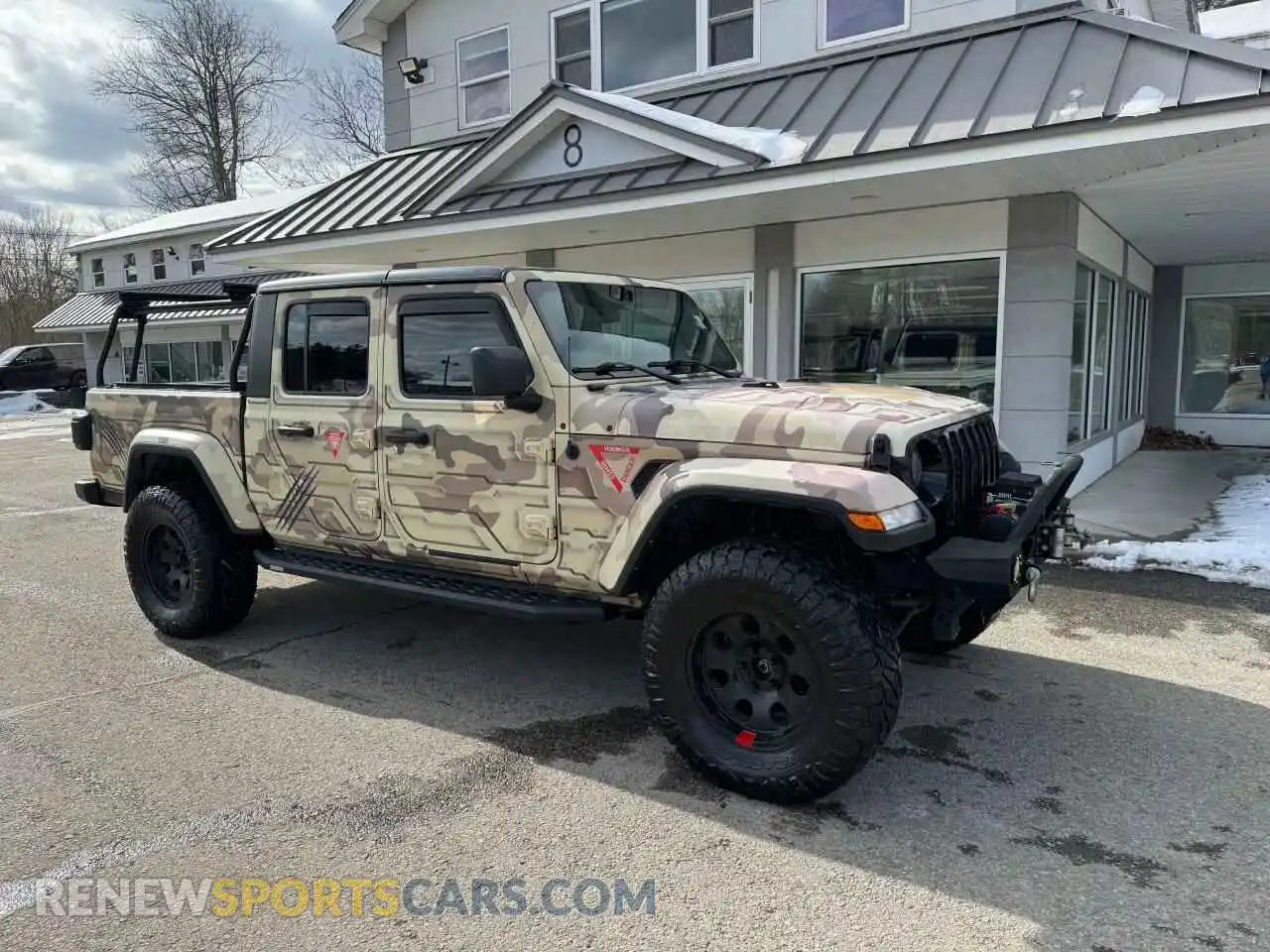 1 Photograph of a damaged car 1C6HJTAG5ML526651 JEEP GLADIATOR 2021
