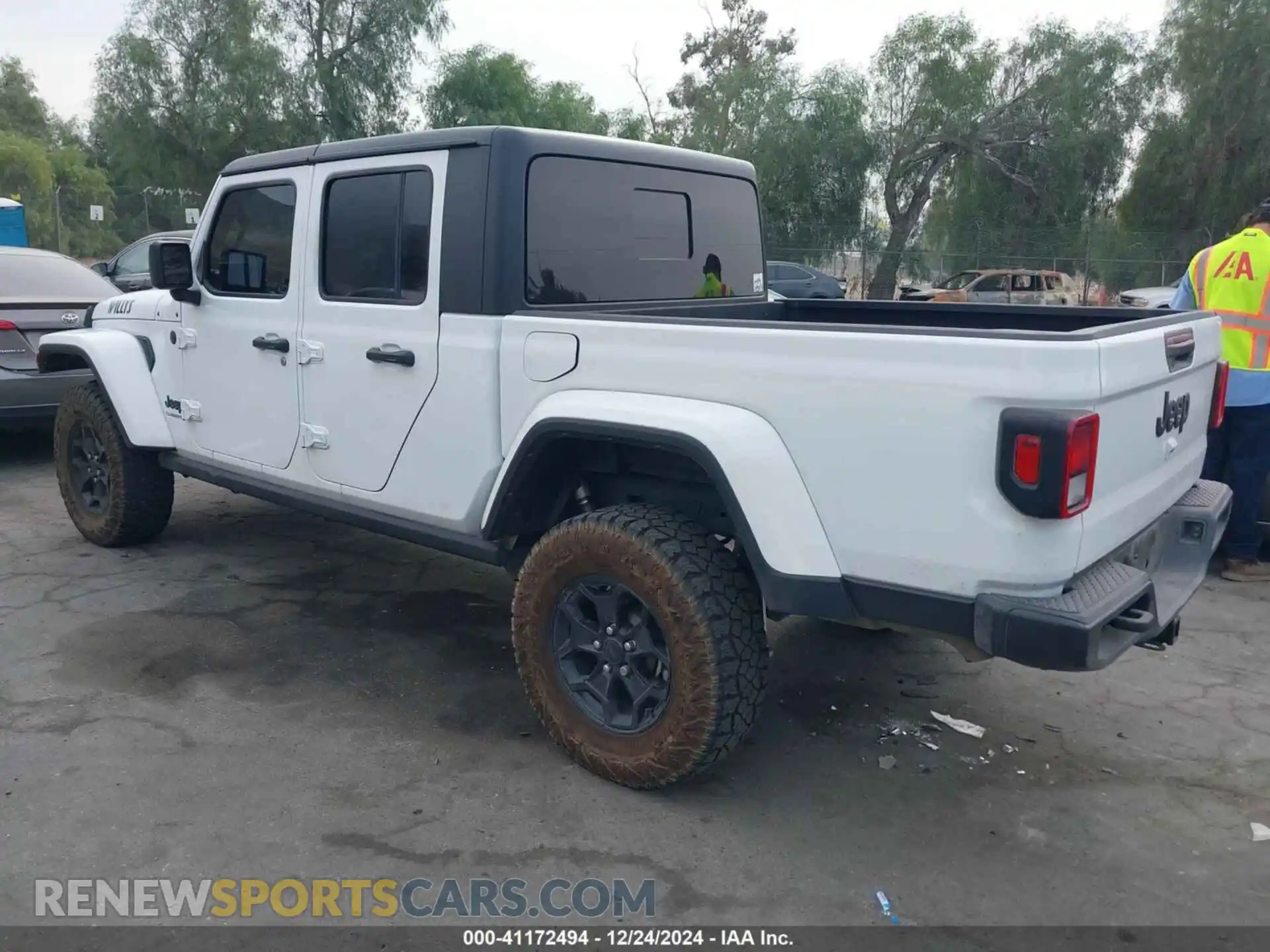 3 Photograph of a damaged car 1C6HJTAG6ML619730 JEEP GLADIATOR 2021