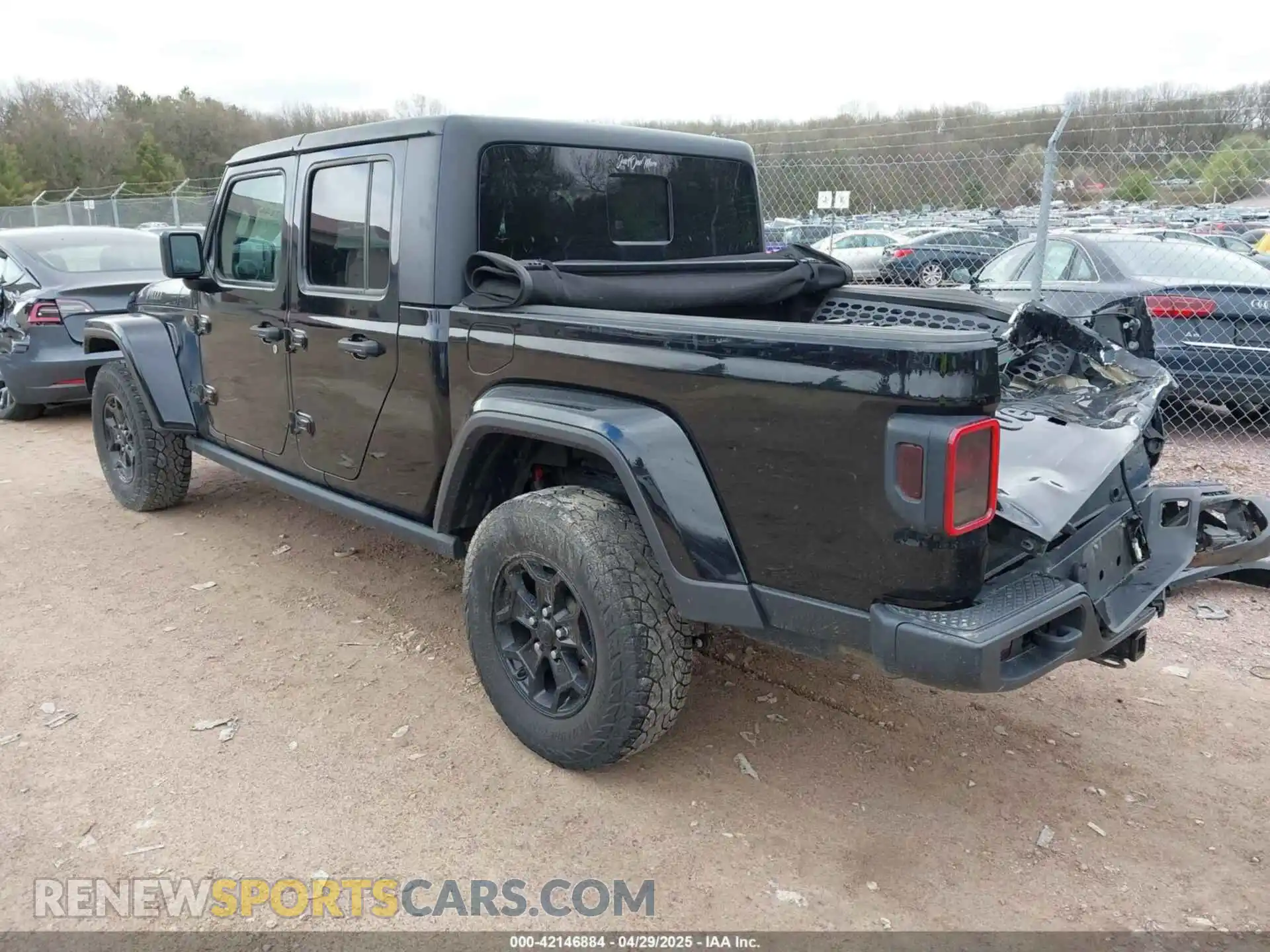 3 Фотография поврежденного автомобиля 1C6HJTAG7ML542804 JEEP GLADIATOR 2021