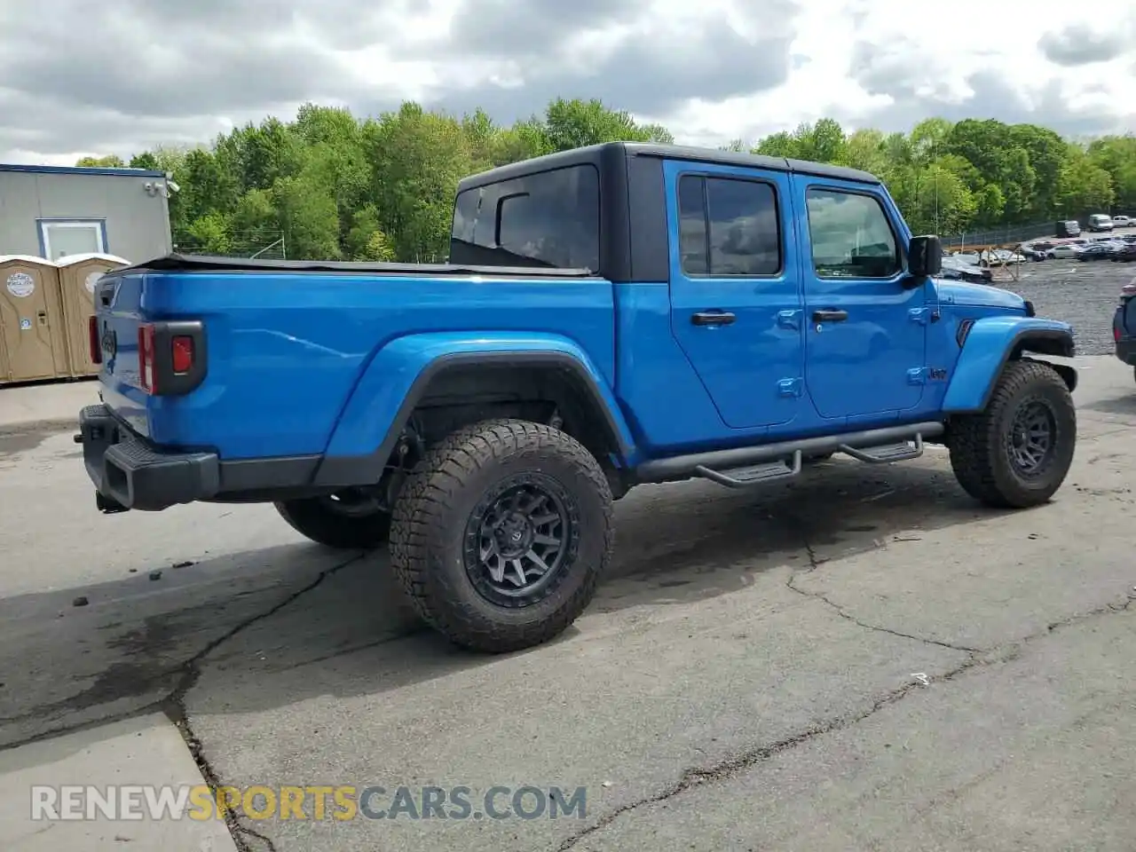 3 Photograph of a damaged car 1C6HJTAG7ML553303 JEEP GLADIATOR 2021