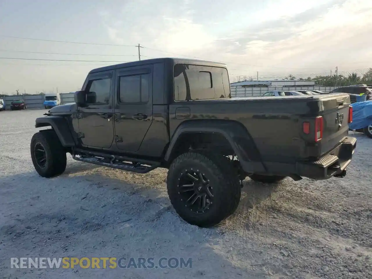2 Photograph of a damaged car 1C6HJTAG7ML617369 JEEP GLADIATOR 2021