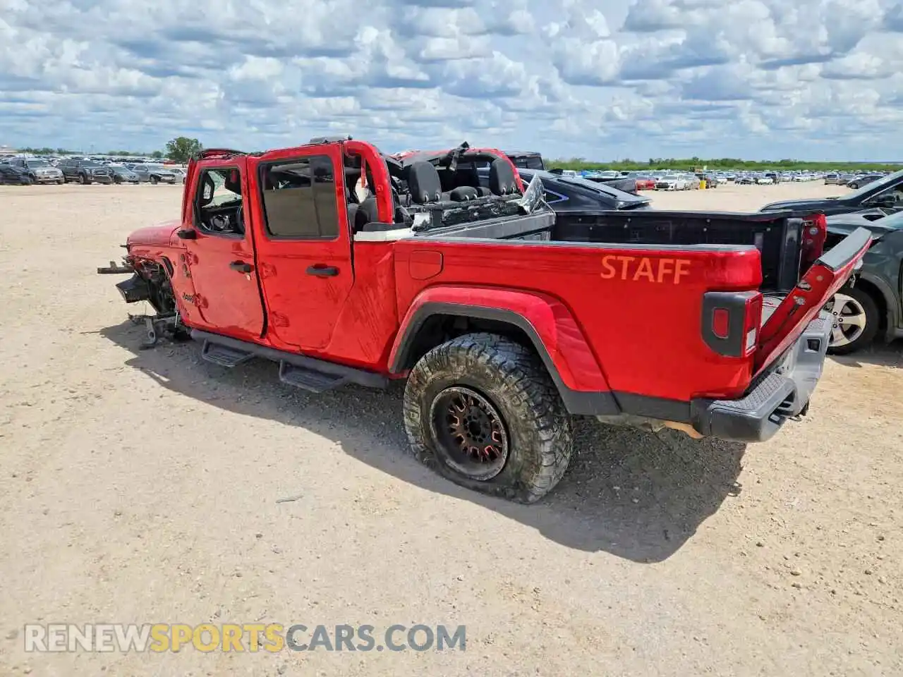 2 Photograph of a damaged car 1C6HJTAG8ML513909 JEEP GLADIATOR 2021