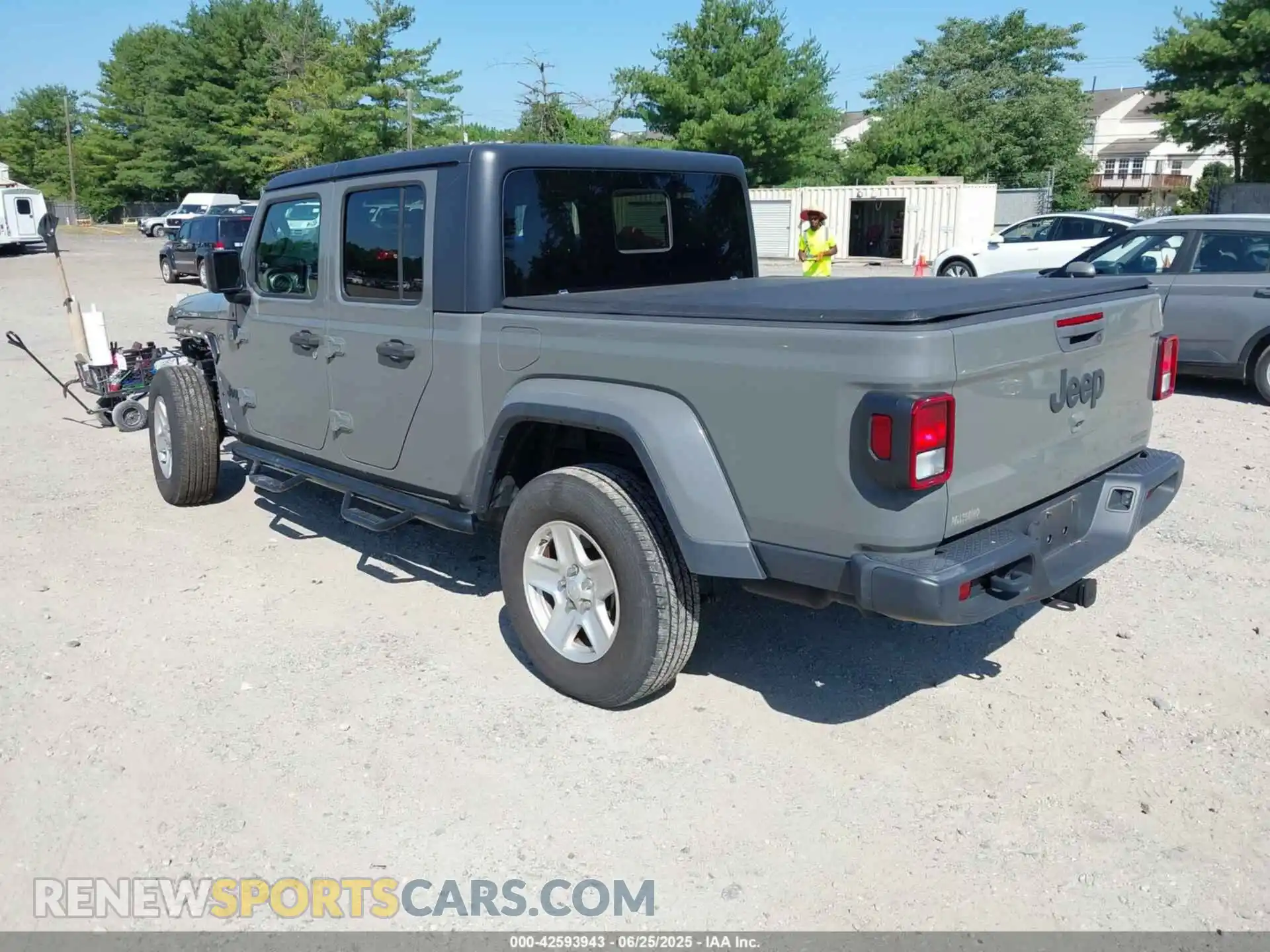 3 Photograph of a damaged car 1C6HJTAG9ML506175 JEEP GLADIATOR 2021