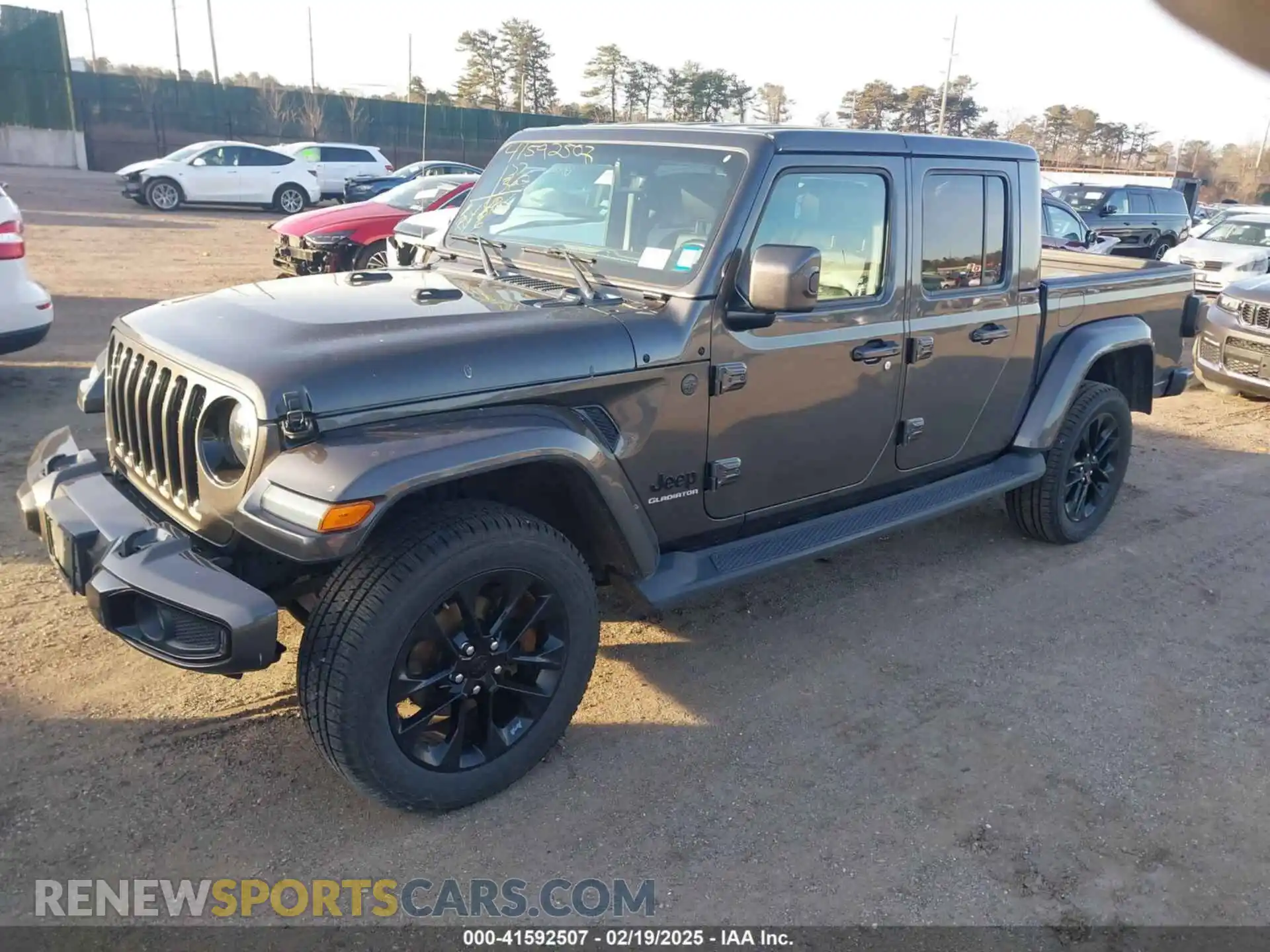 2 Photograph of a damaged car 1C6HJTFG3ML565828 JEEP GLADIATOR 2021