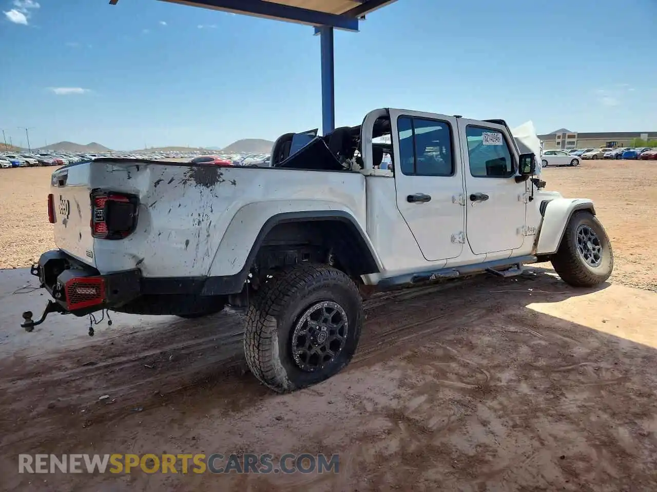3 Photograph of a damaged car 1C6HJTFG7ML529771 JEEP GLADIATOR 2021
