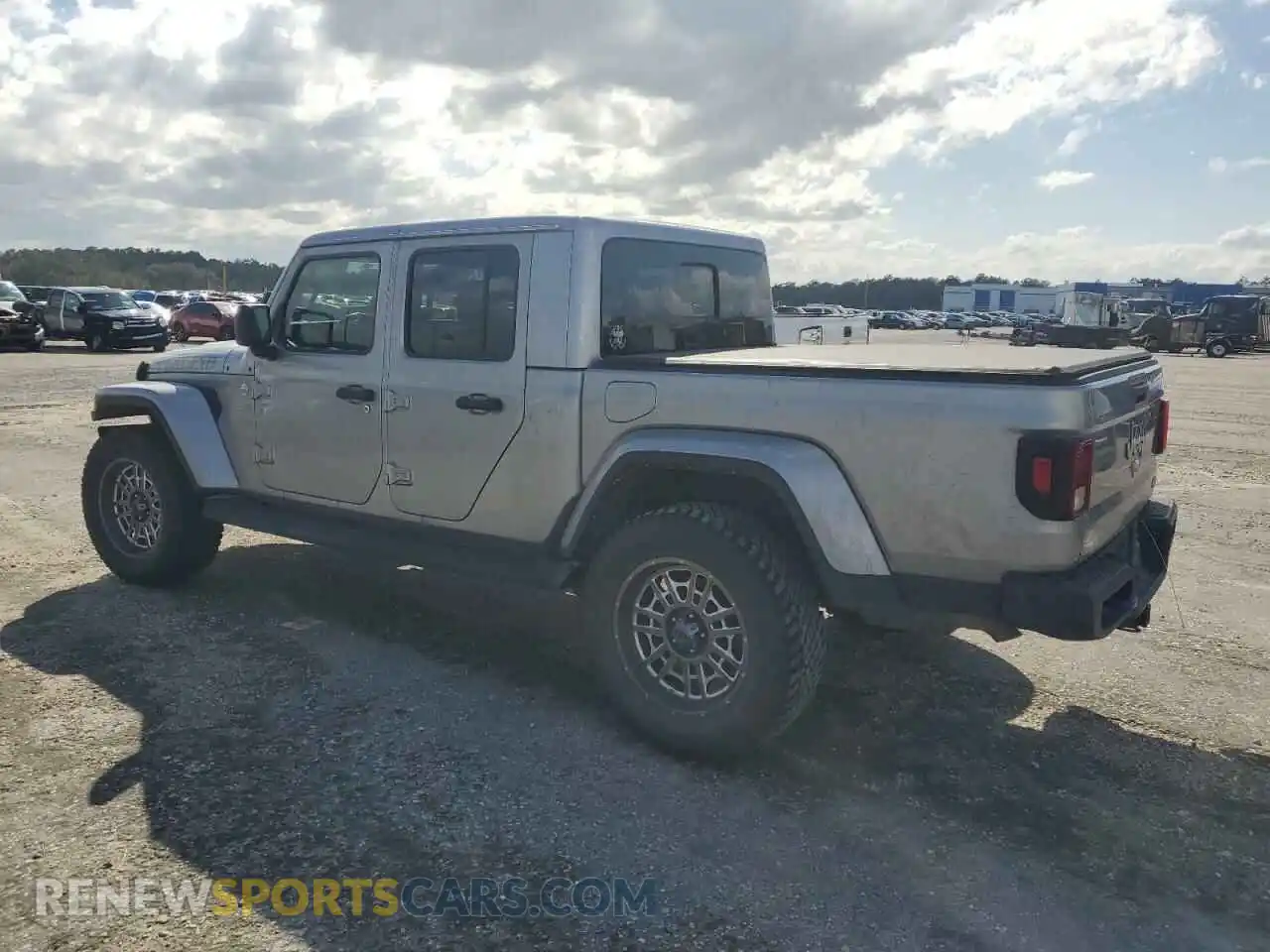 2 Photograph of a damaged car 1C6HJTFG7ML553116 JEEP GLADIATOR 2021