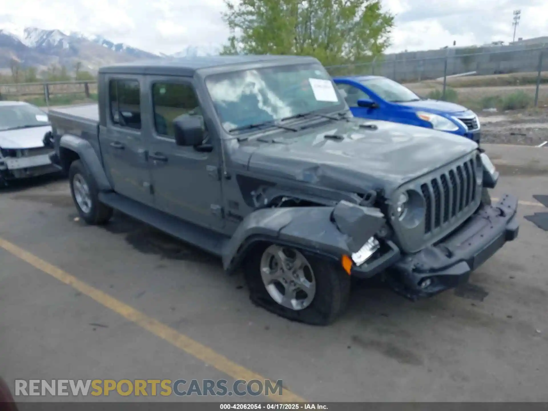 1 Photograph of a damaged car 1C6JJTAG8ML583556 JEEP GLADIATOR 2021