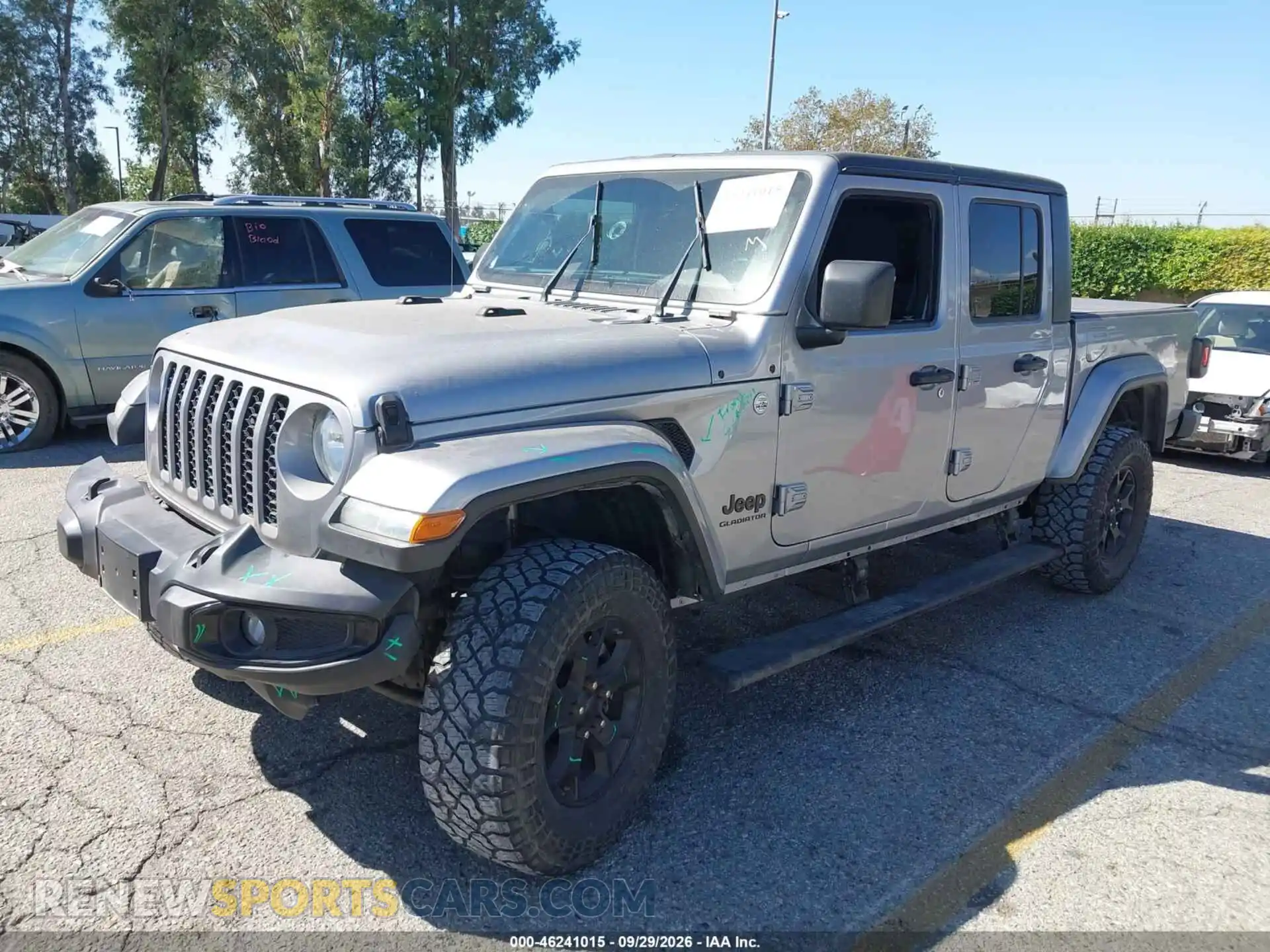 2 fotografías del automóvil dañado 1C6JJTAM4ML541892 JEEP GLADIATOR 2021