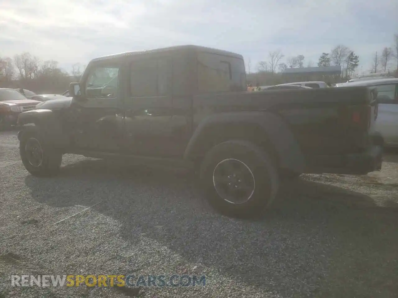 2 Photograph of a damaged car 1C6JJTBG0ML507537 JEEP GLADIATOR 2021