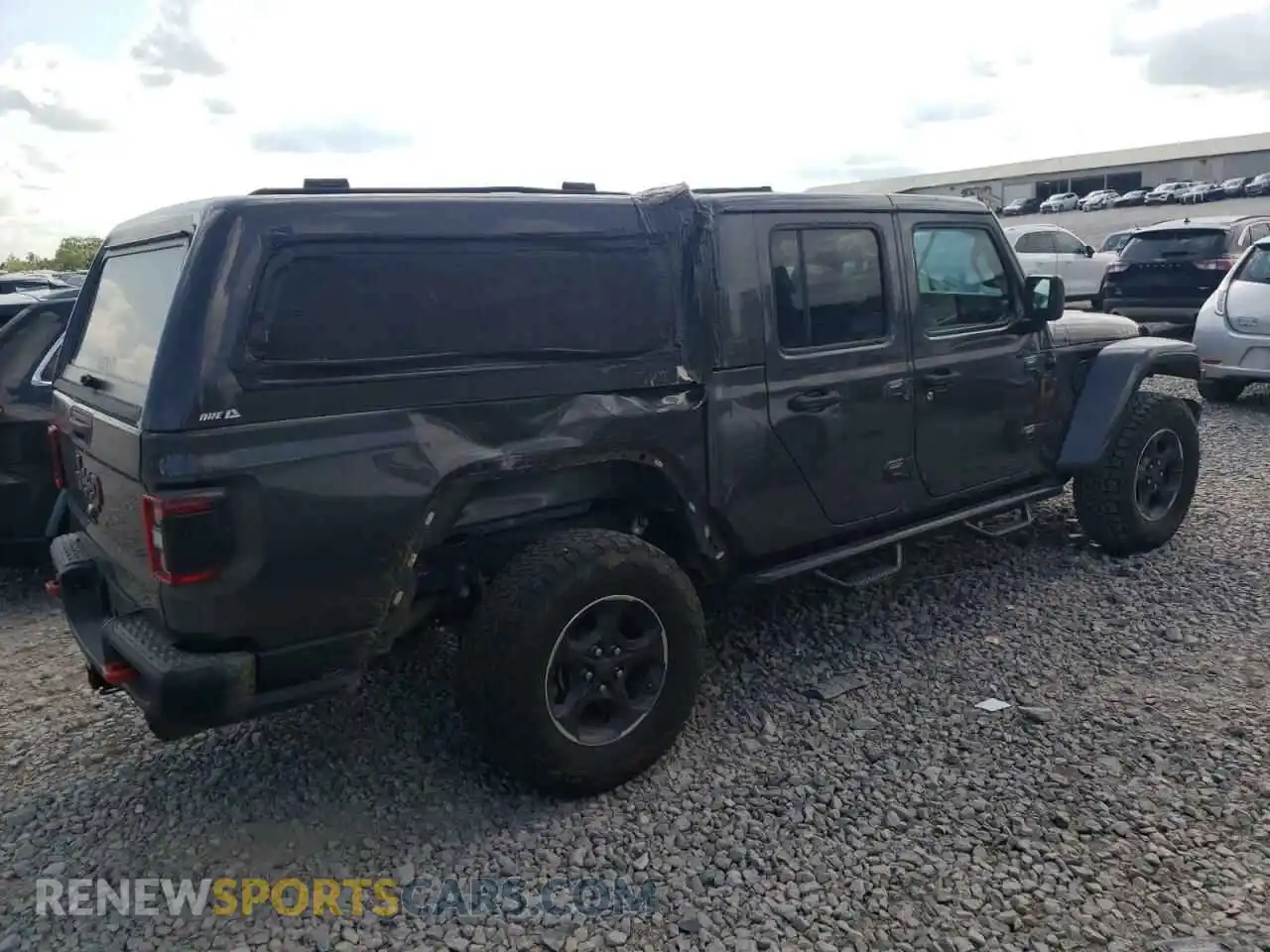 3 Photograph of a damaged car 1C6JJTBG3ML602478 JEEP GLADIATOR 2021