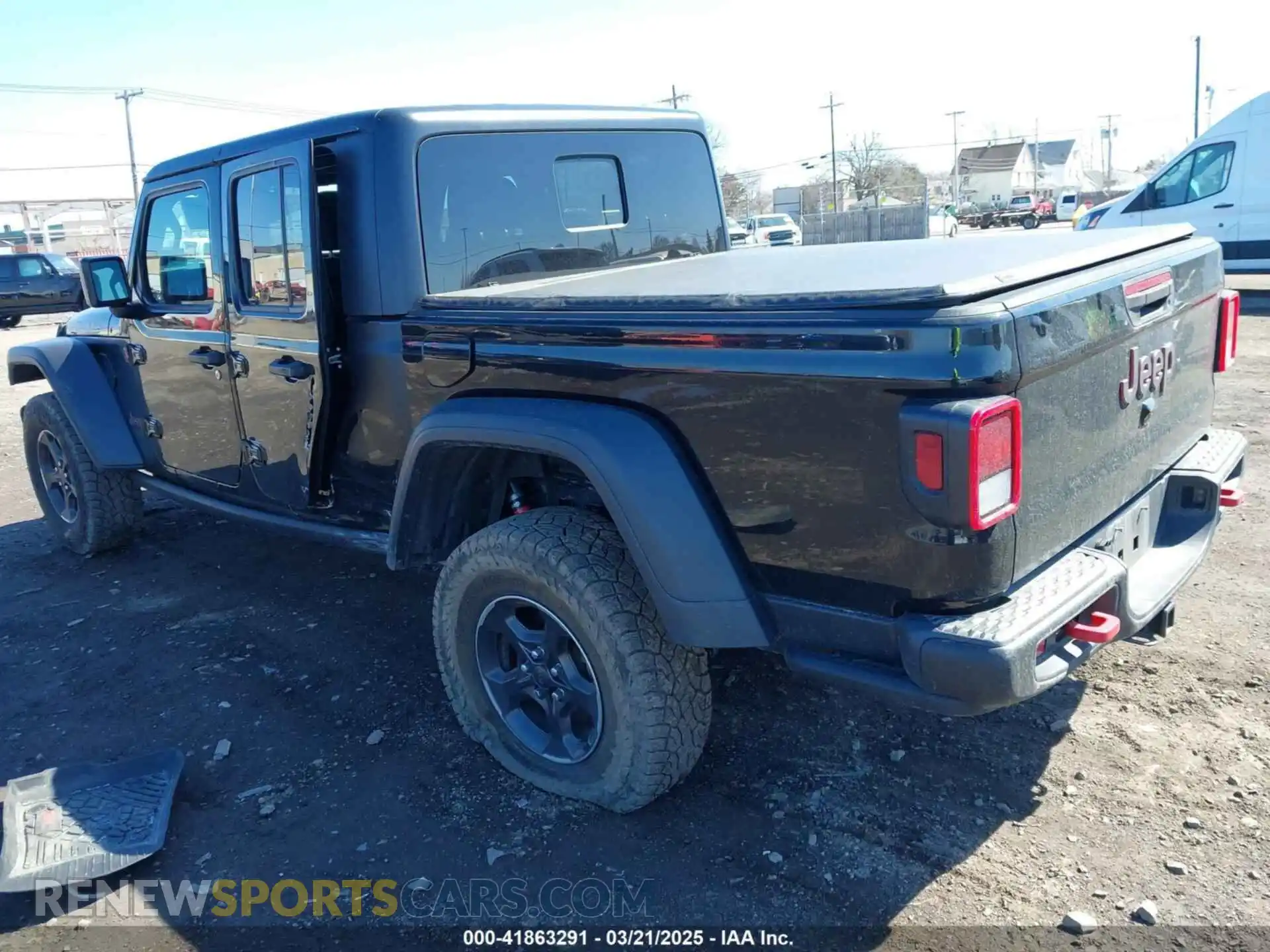 3 Photograph of a damaged car 1C6JJTBG4ML529508 JEEP GLADIATOR 2021