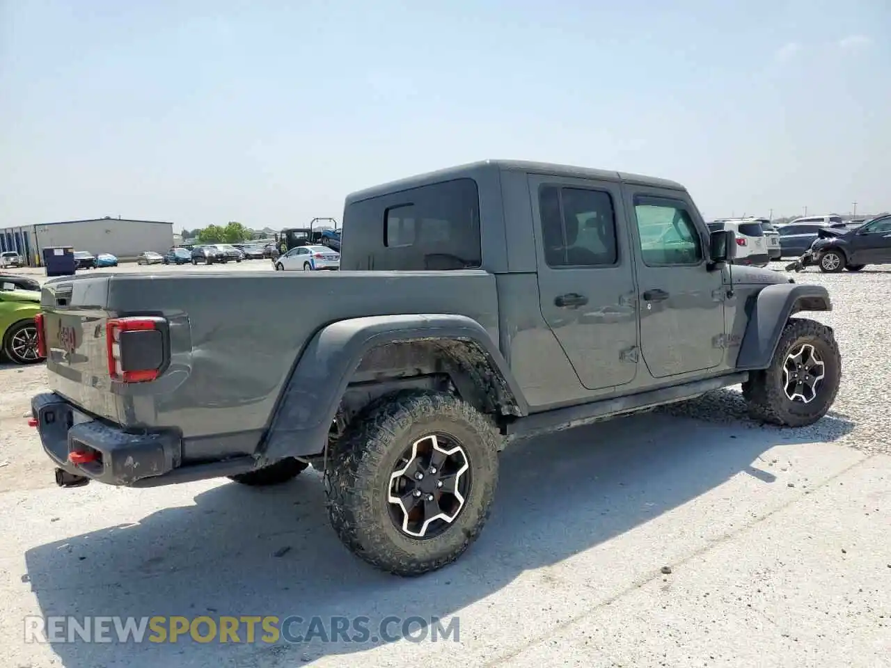 3 Photograph of a damaged car 1C6JJTBG4ML610136 JEEP GLADIATOR 2021