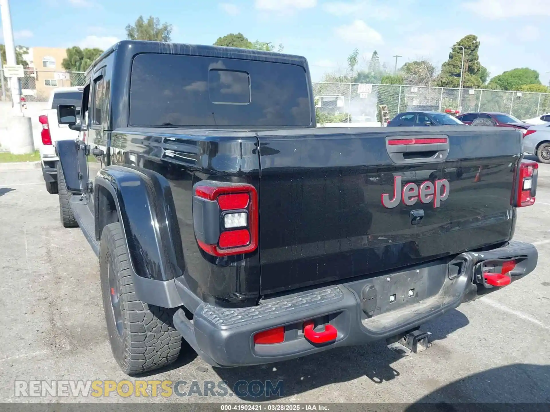 3 Photograph of a damaged car 1C6JJTBG5ML544969 JEEP GLADIATOR 2021