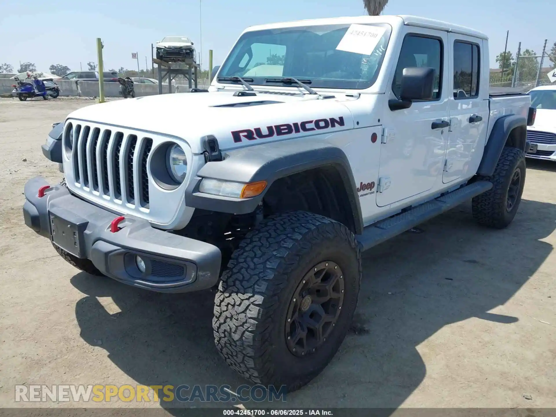 2 Photograph of a damaged car 1C6JJTBG6ML504934 JEEP GLADIATOR 2021