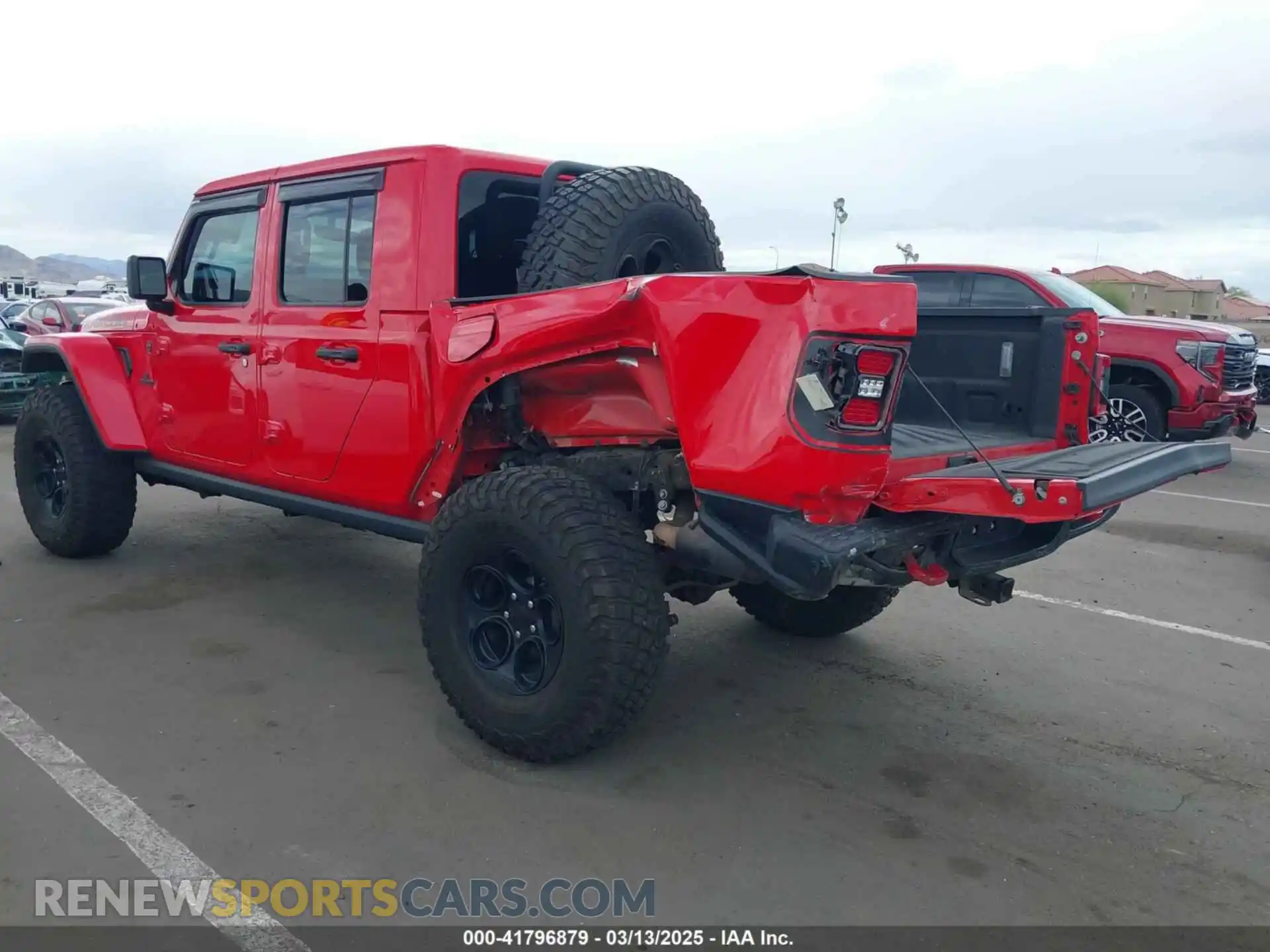 3 Фотография поврежденного автомобиля 1C6JJTBG8ML561779 JEEP GLADIATOR 2021