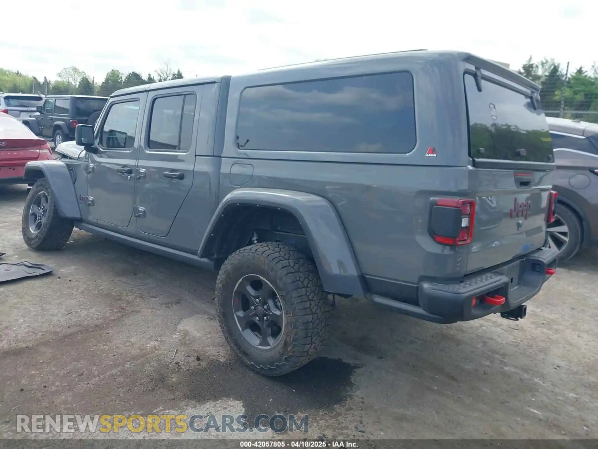 3 Photograph of a damaged car 1C6JJTBG8ML619972 JEEP GLADIATOR 2021