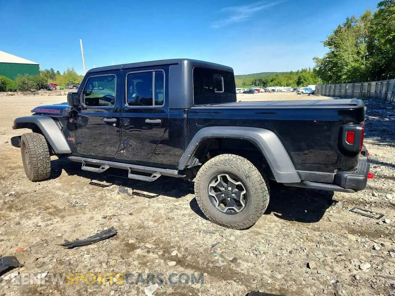 2 Photograph of a damaged car 1C6JJTBG9ML581894 JEEP GLADIATOR 2021
