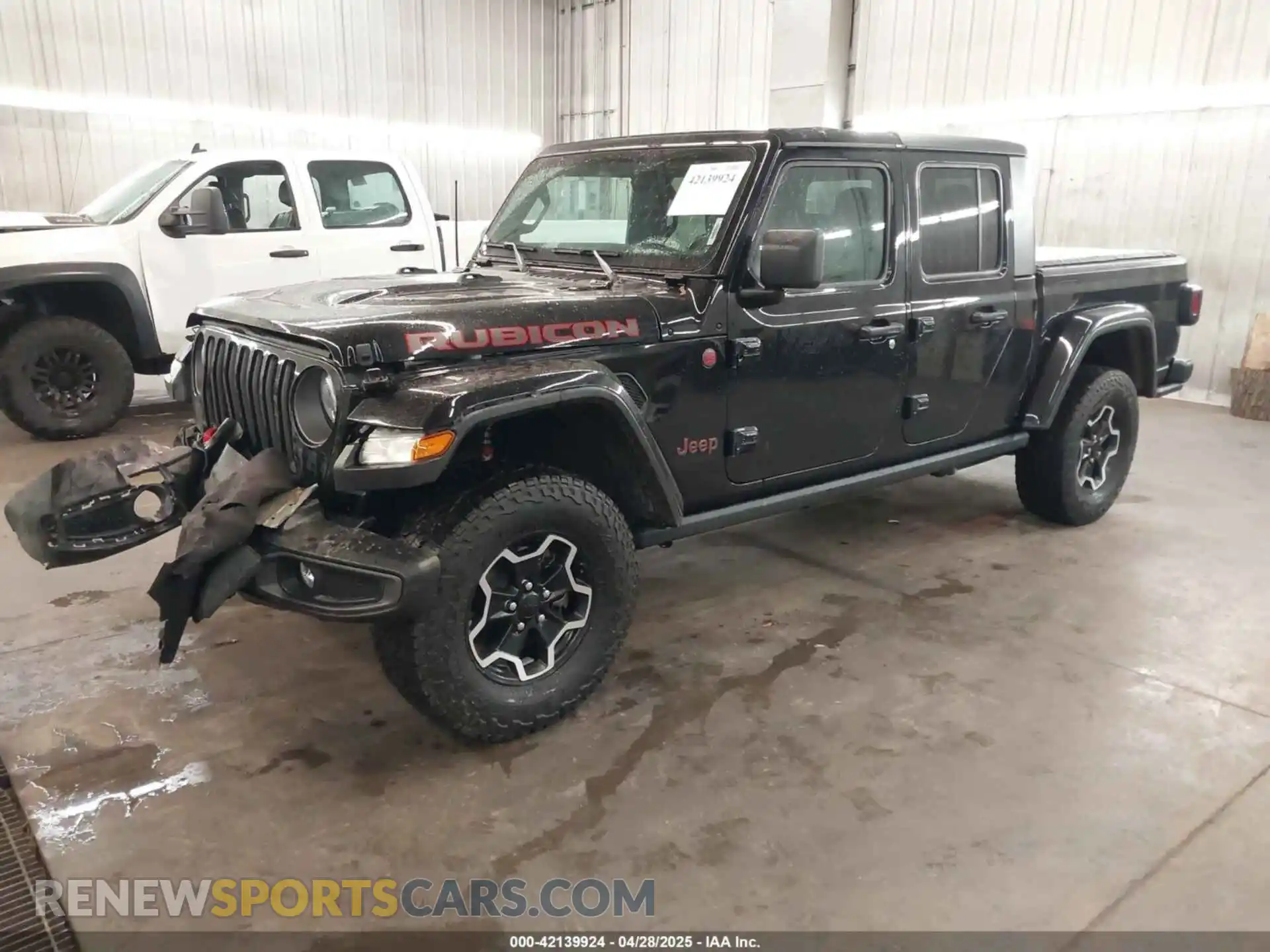 2 Photograph of a damaged car 1C6JJTBGXML529108 JEEP GLADIATOR 2021
