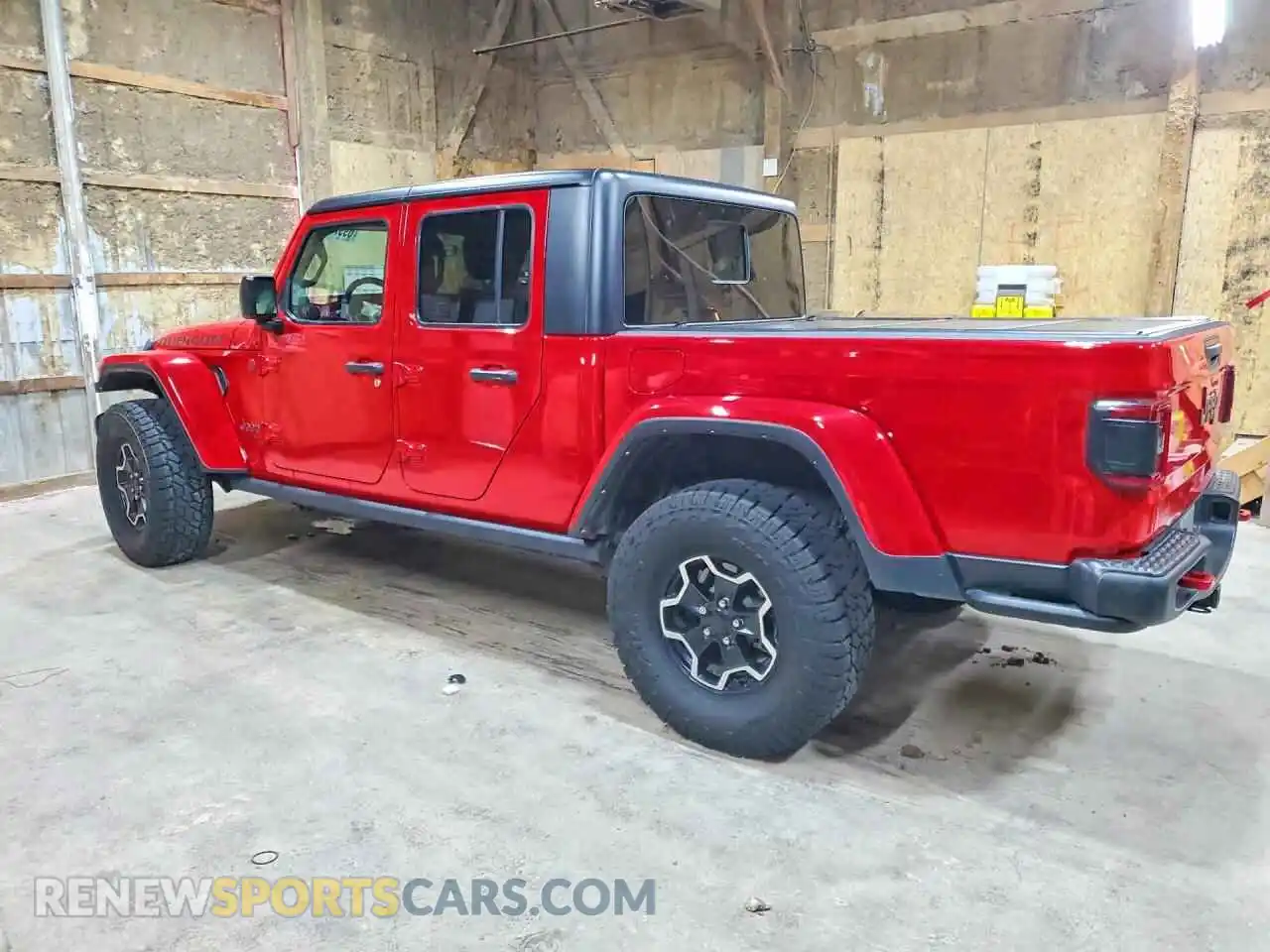 2 Photograph of a damaged car 1C6JJTBGXML613557 JEEP GLADIATOR 2021